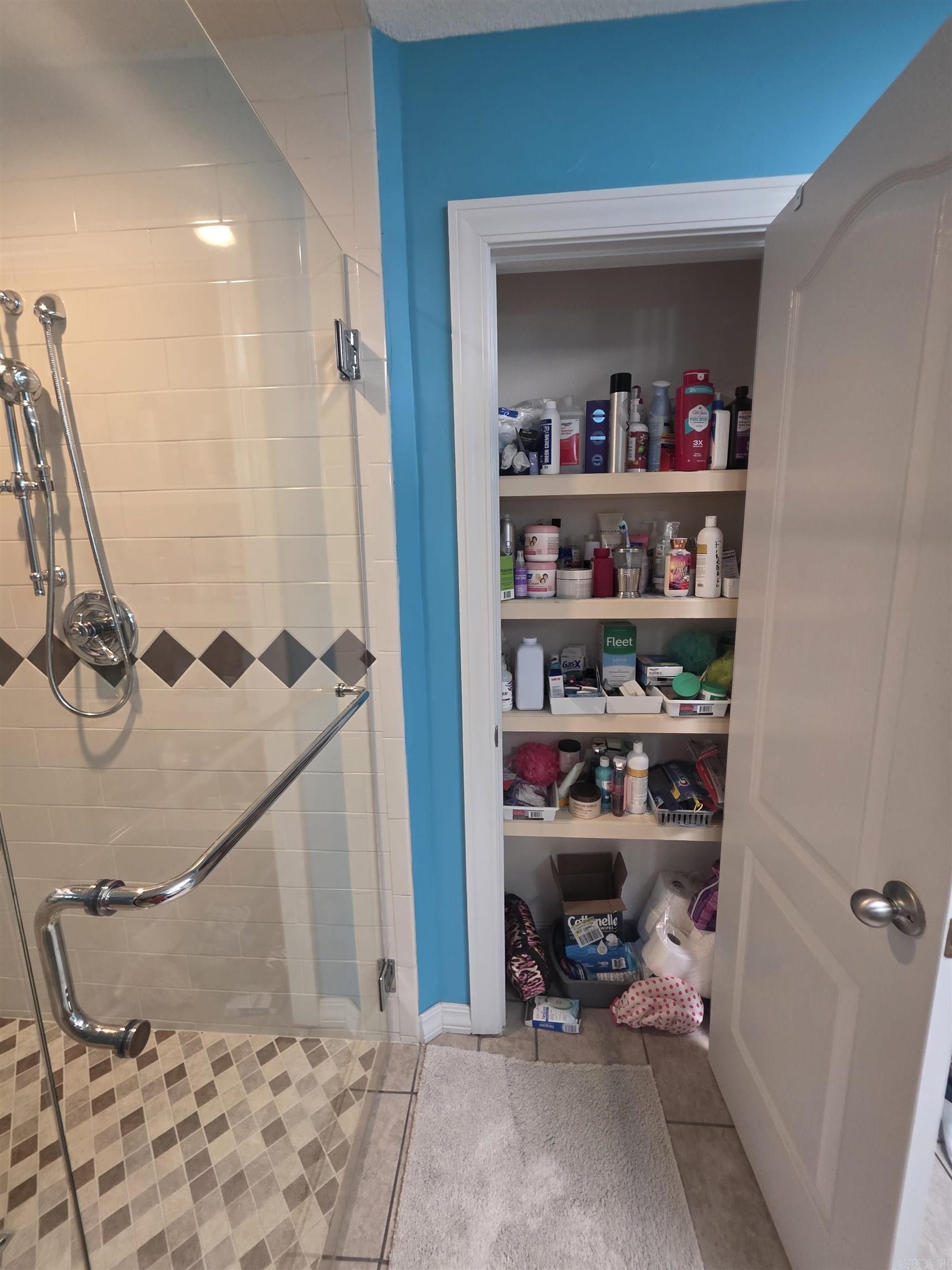 902 Deerfield Ct  Russellville, AR