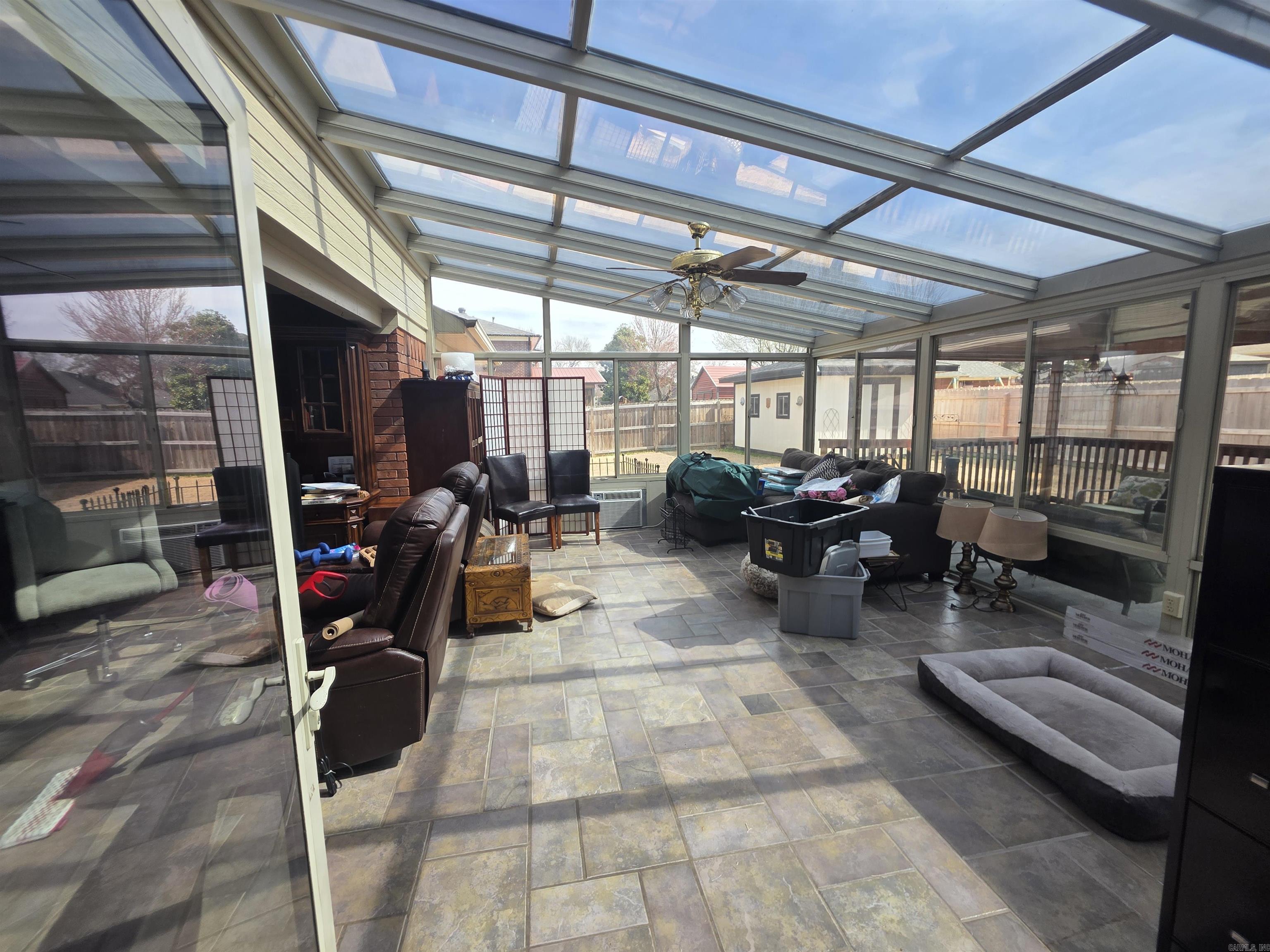 902 Deerfield Ct  Russellville, AR