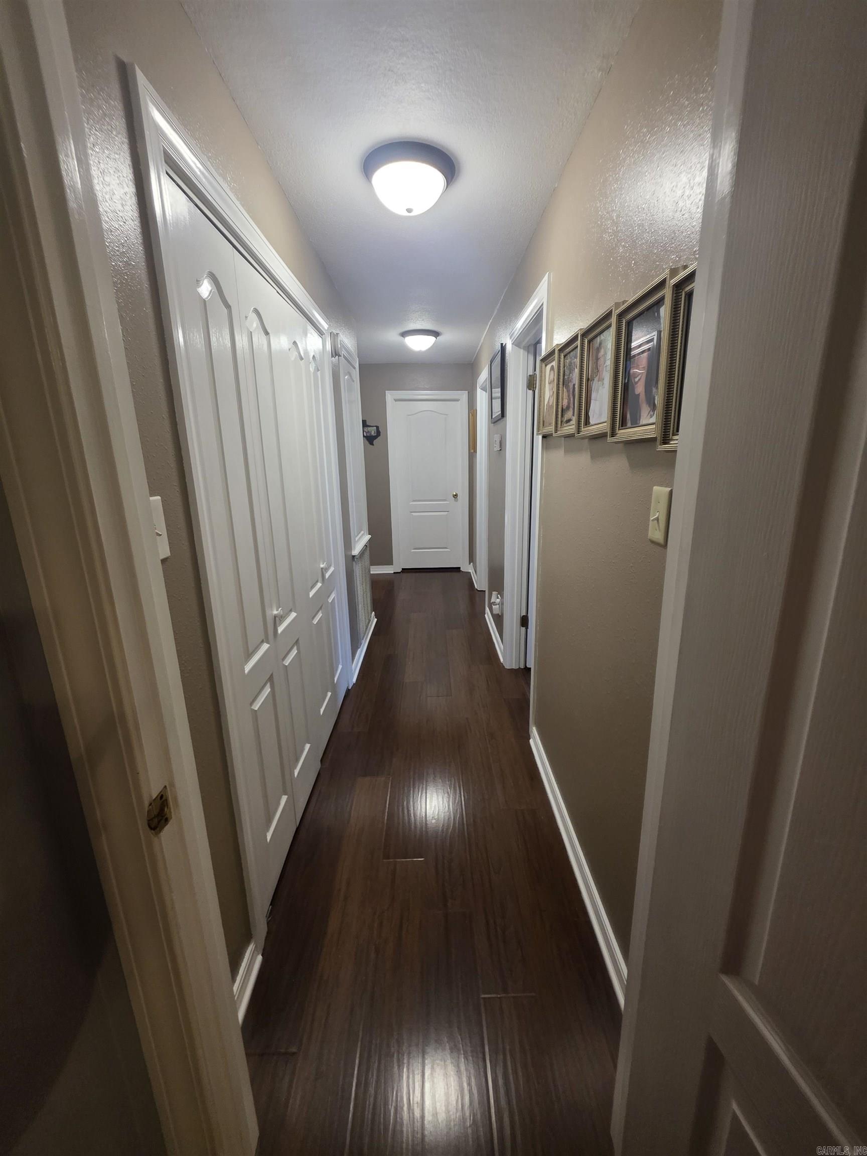 902 Deerfield Ct  Russellville, AR