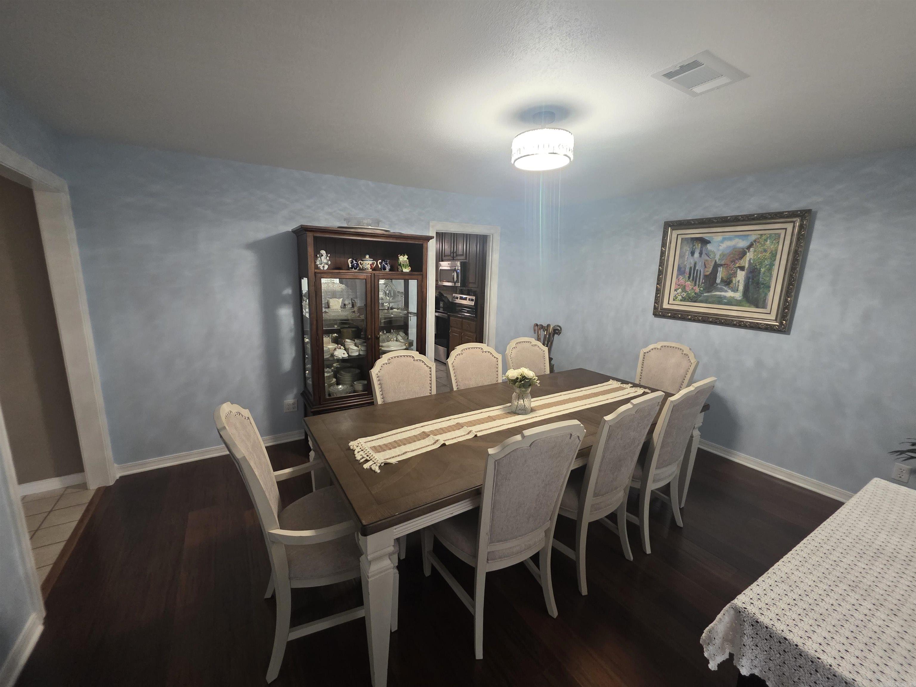 902 Deerfield Ct  Russellville, AR