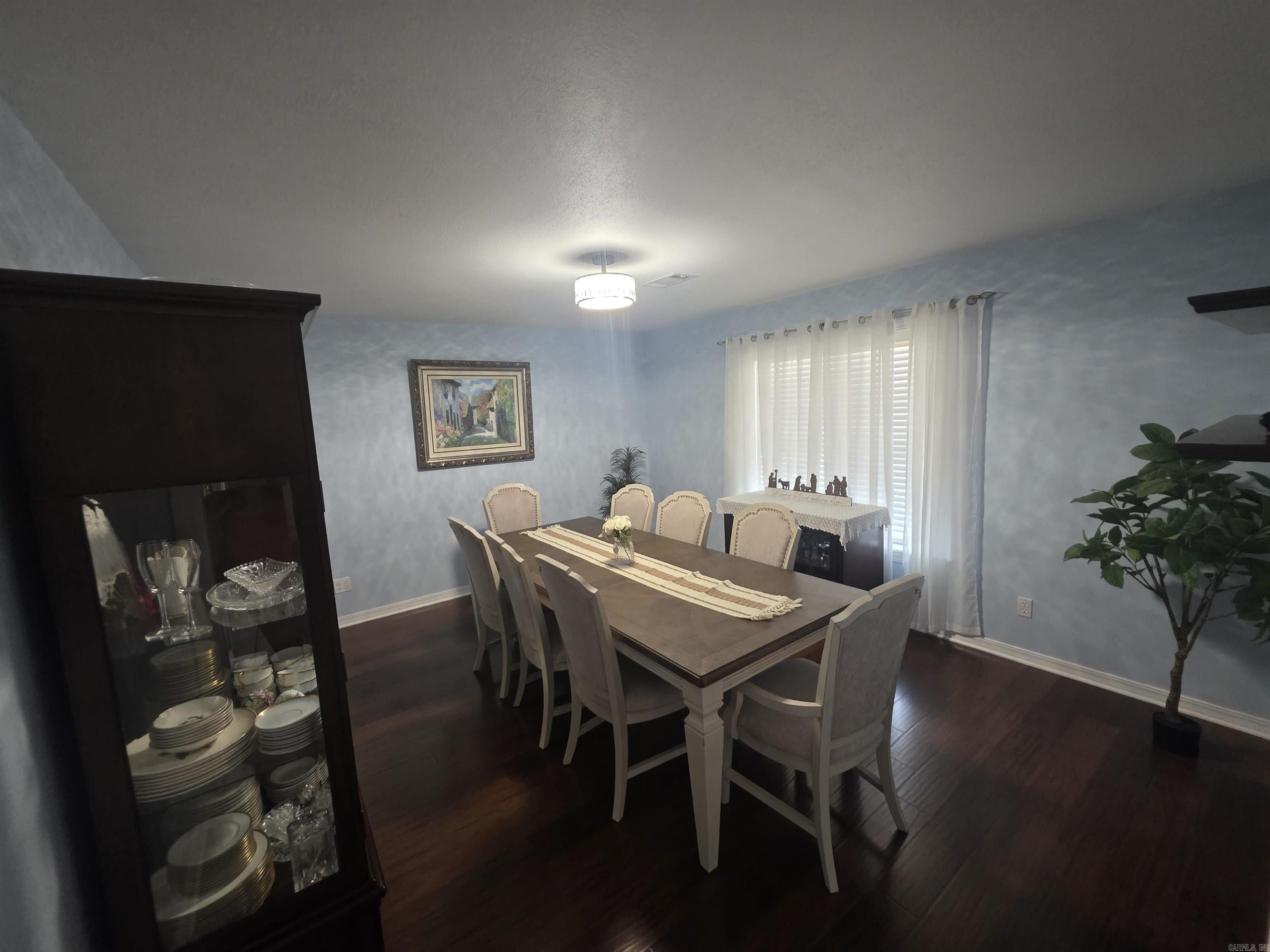 902 Deerfield Ct  Russellville, AR