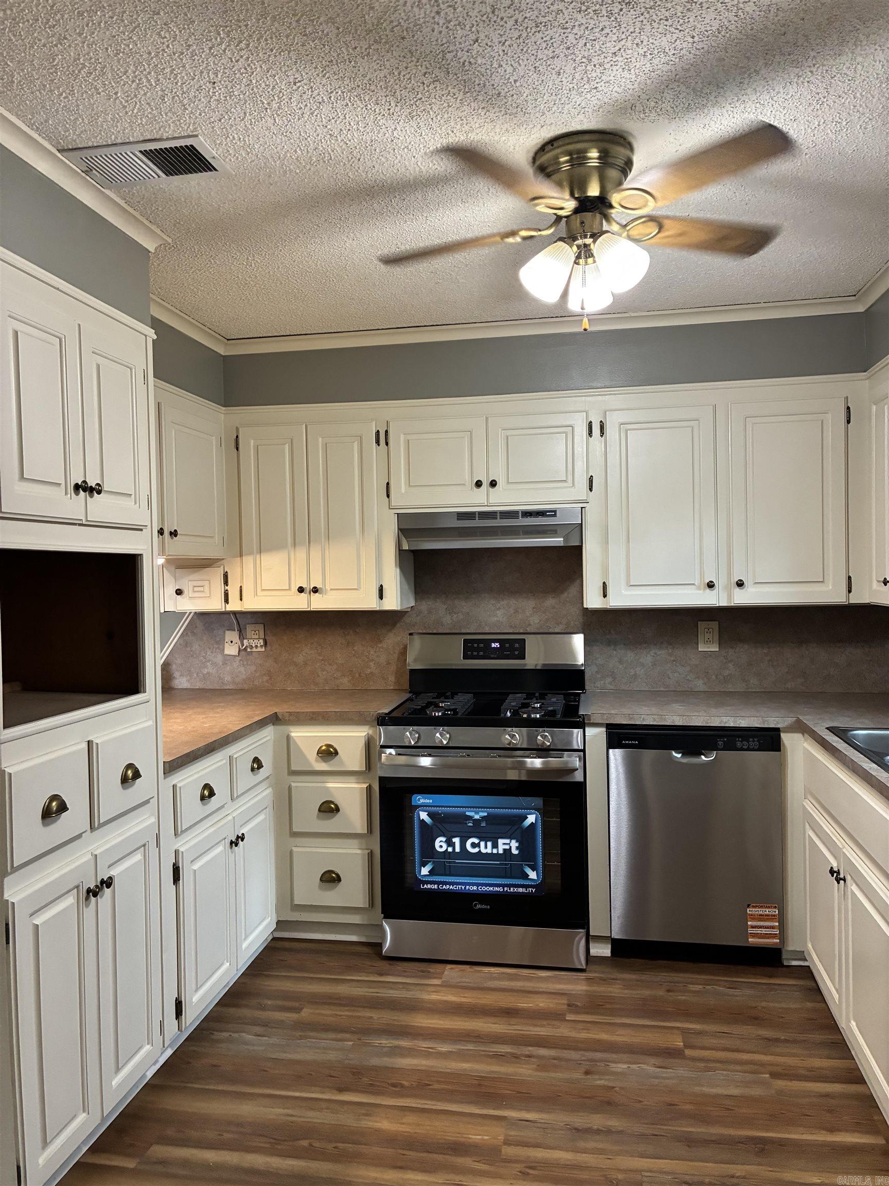 10707 Nuthatch  Sherwood, AR