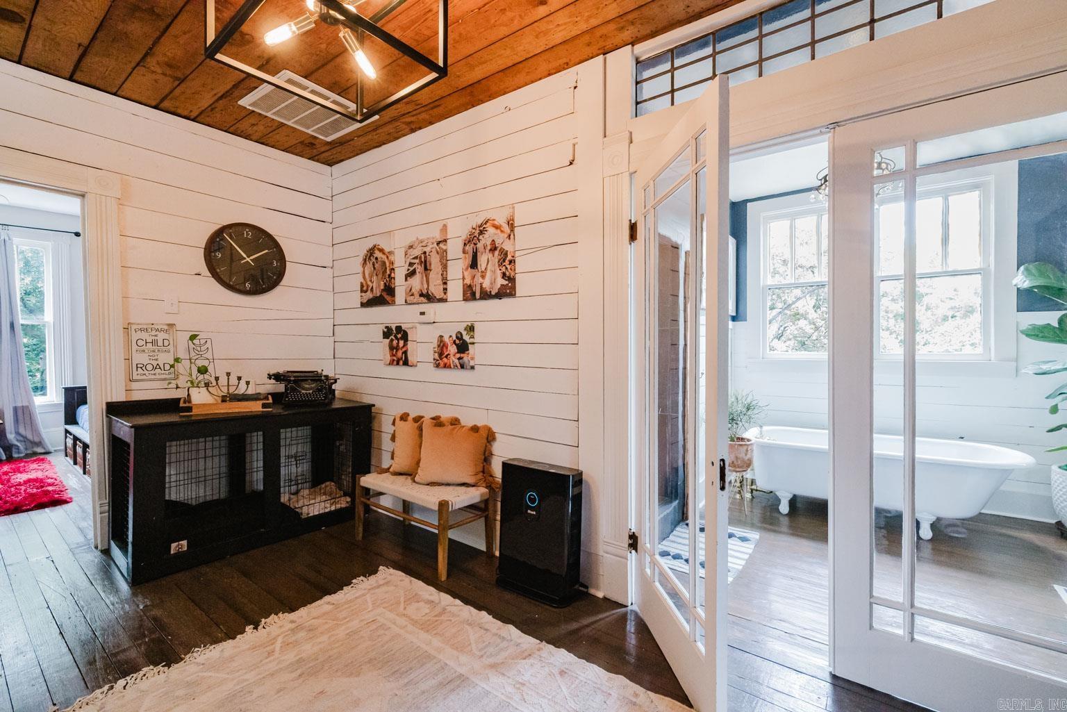 503 S First  Benton, AR