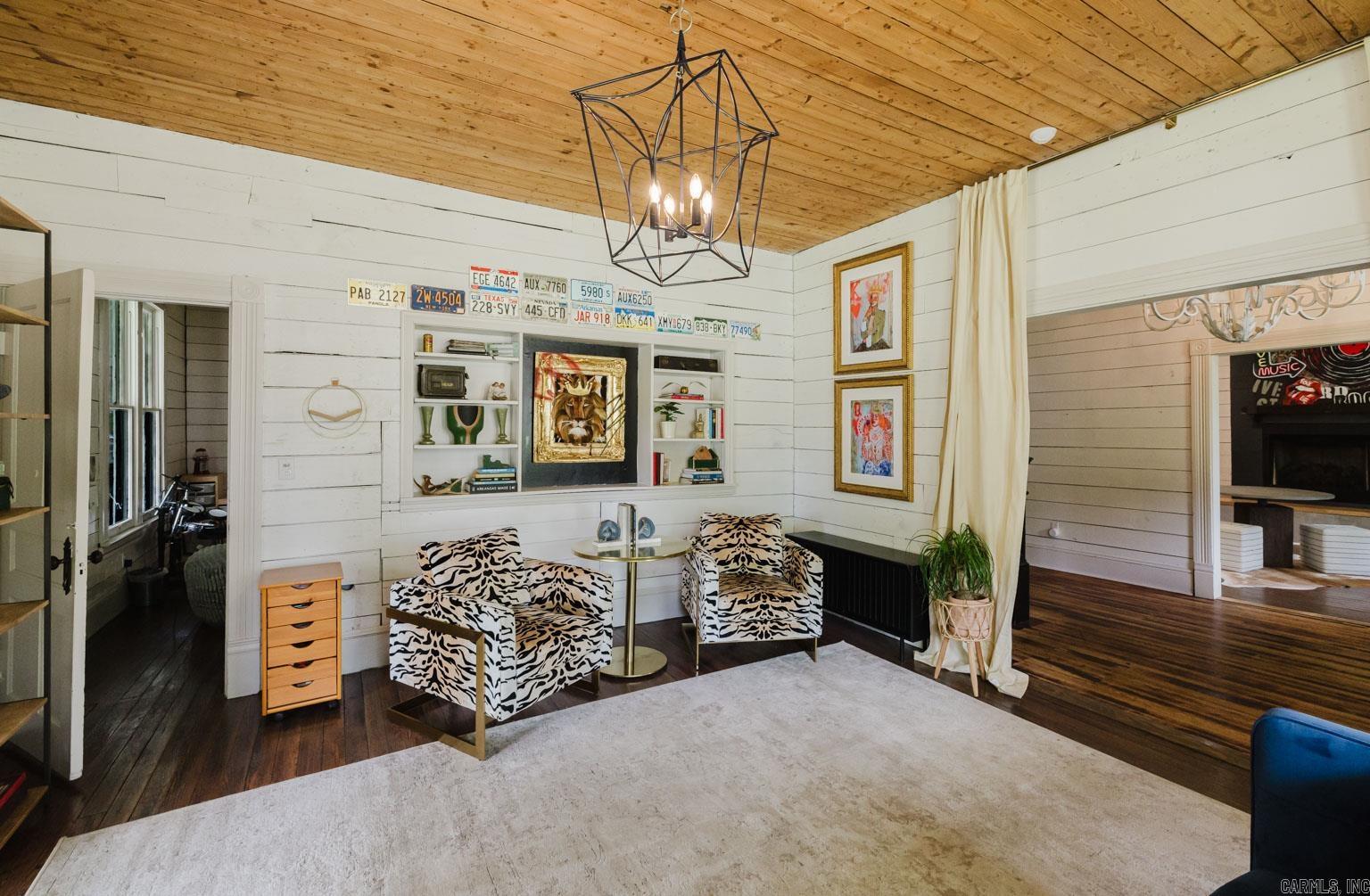 503 S First  Benton, AR