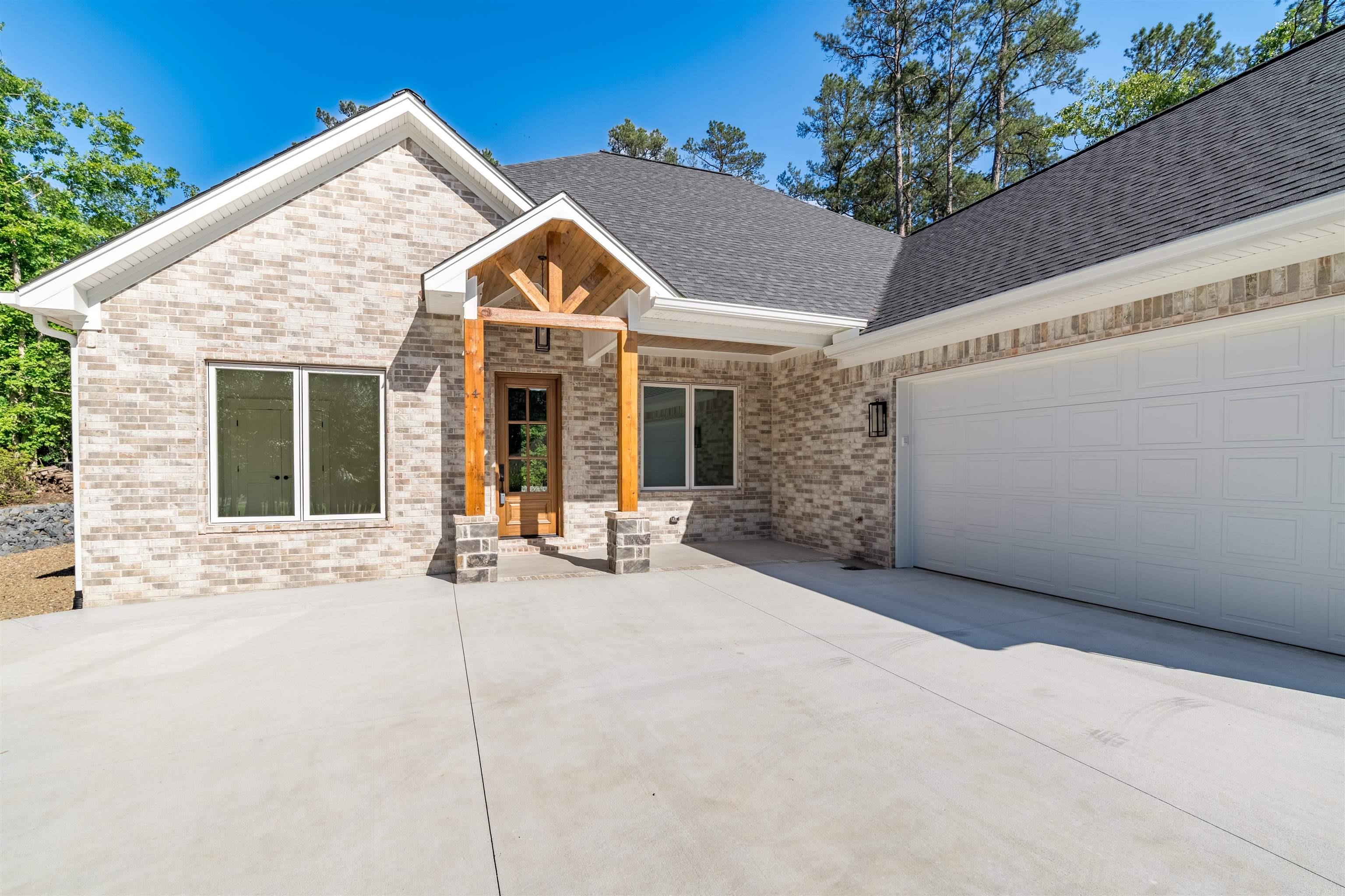 4 Tiburon Way Hot Springs Village, AR 71909