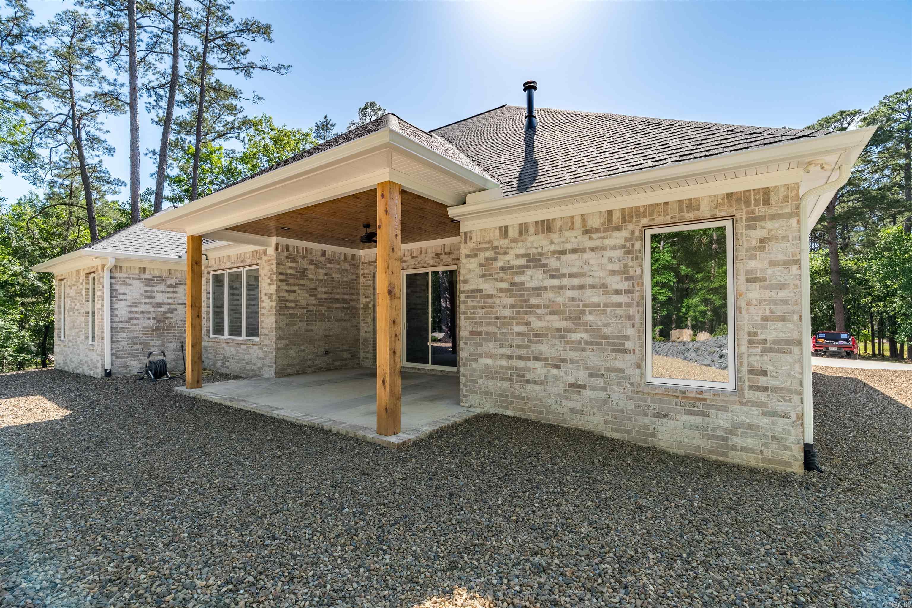 4 Tiburon Way Hot Springs Village, AR 71909