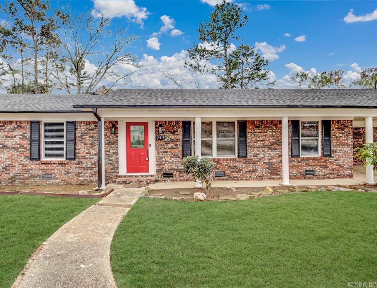 217 Hermlee  Hot Springs, AR