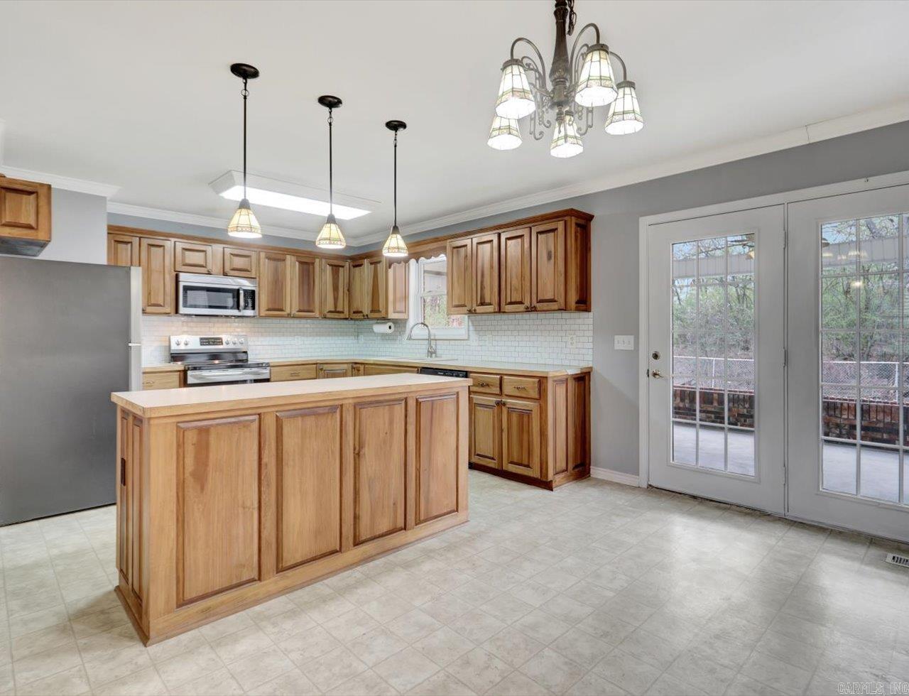 217 Hermlee  Hot Springs, AR