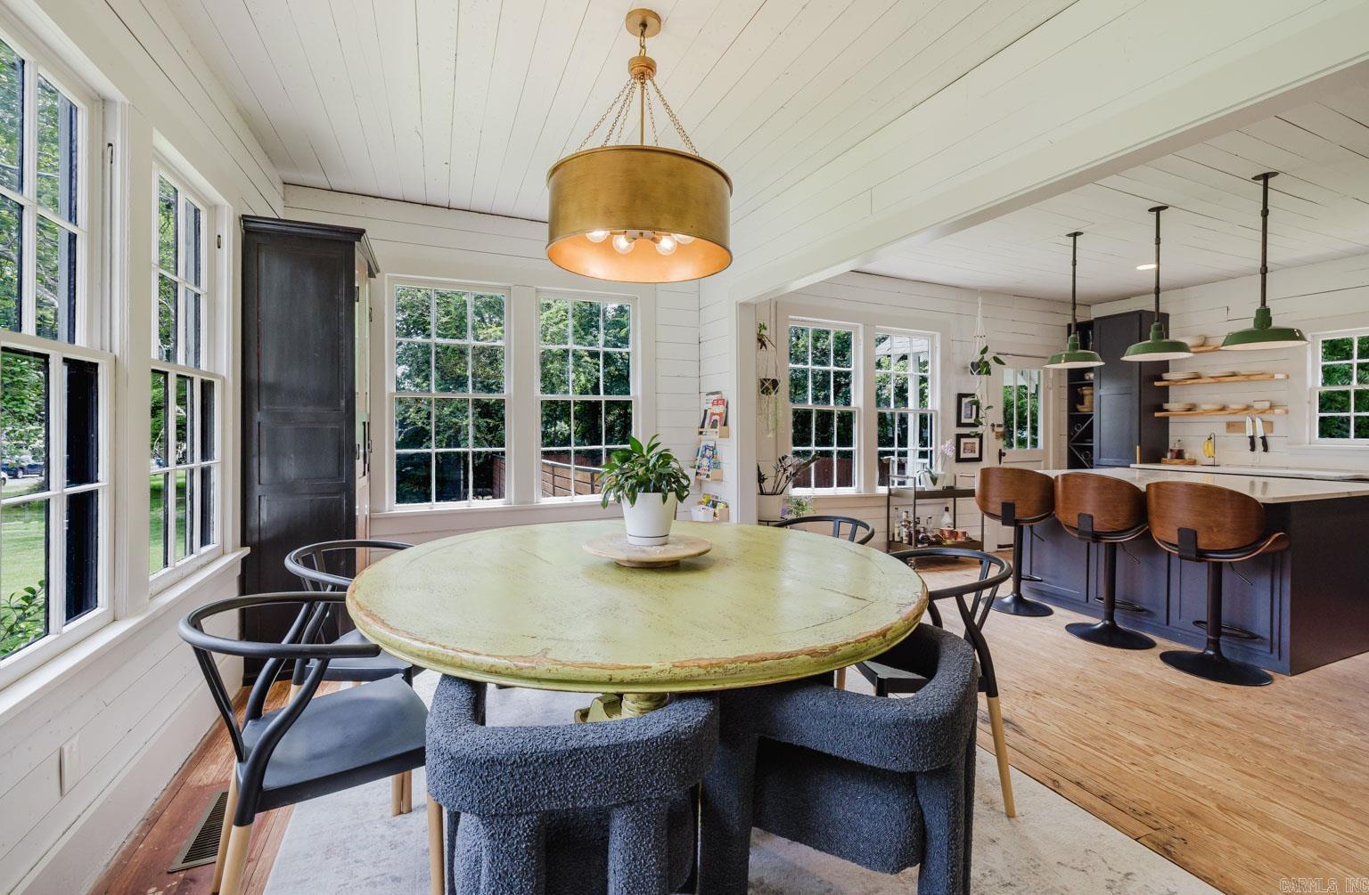 503 S First  Benton, AR