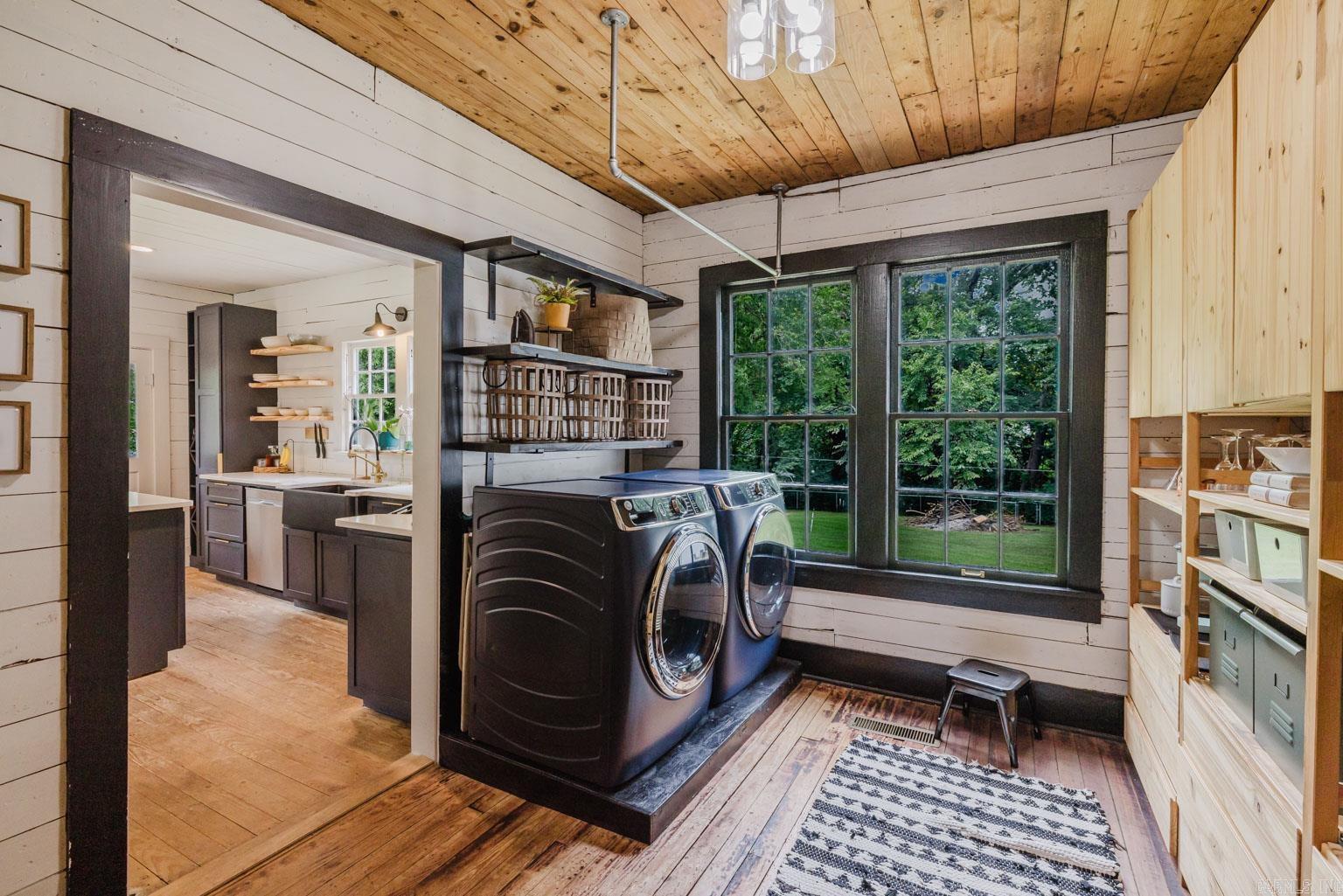 503 S First  Benton, AR