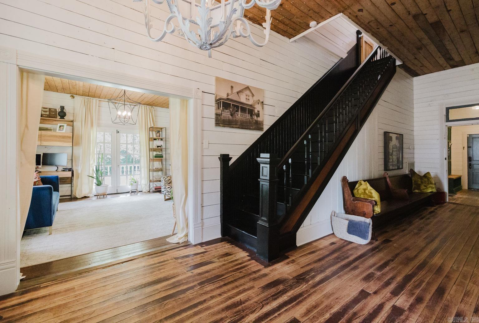 503 S First  Benton, AR