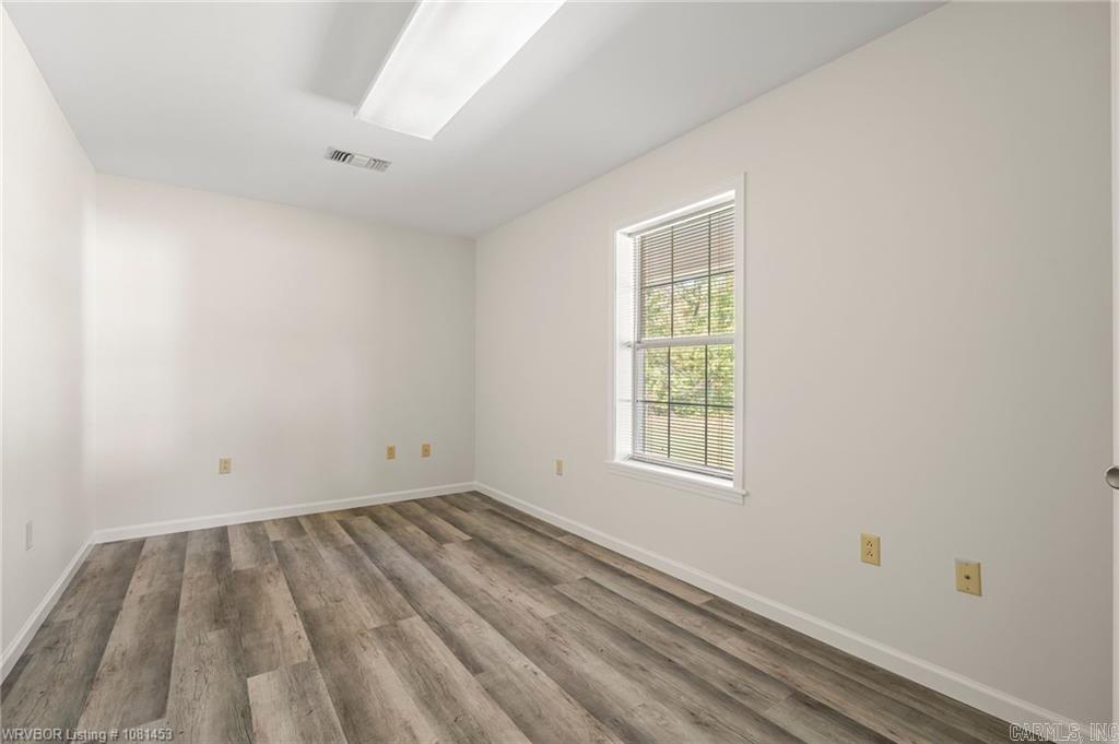 18558 E Highway 28  Parks, AR