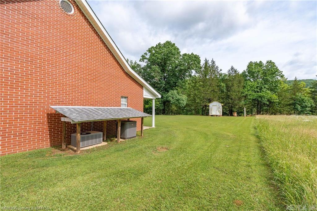 18558 E Highway 28  Parks, AR