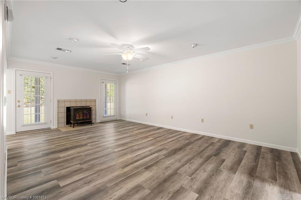 18558 E Highway 28  Parks, AR