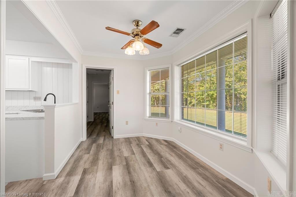 18558 E Highway 28  Parks, AR