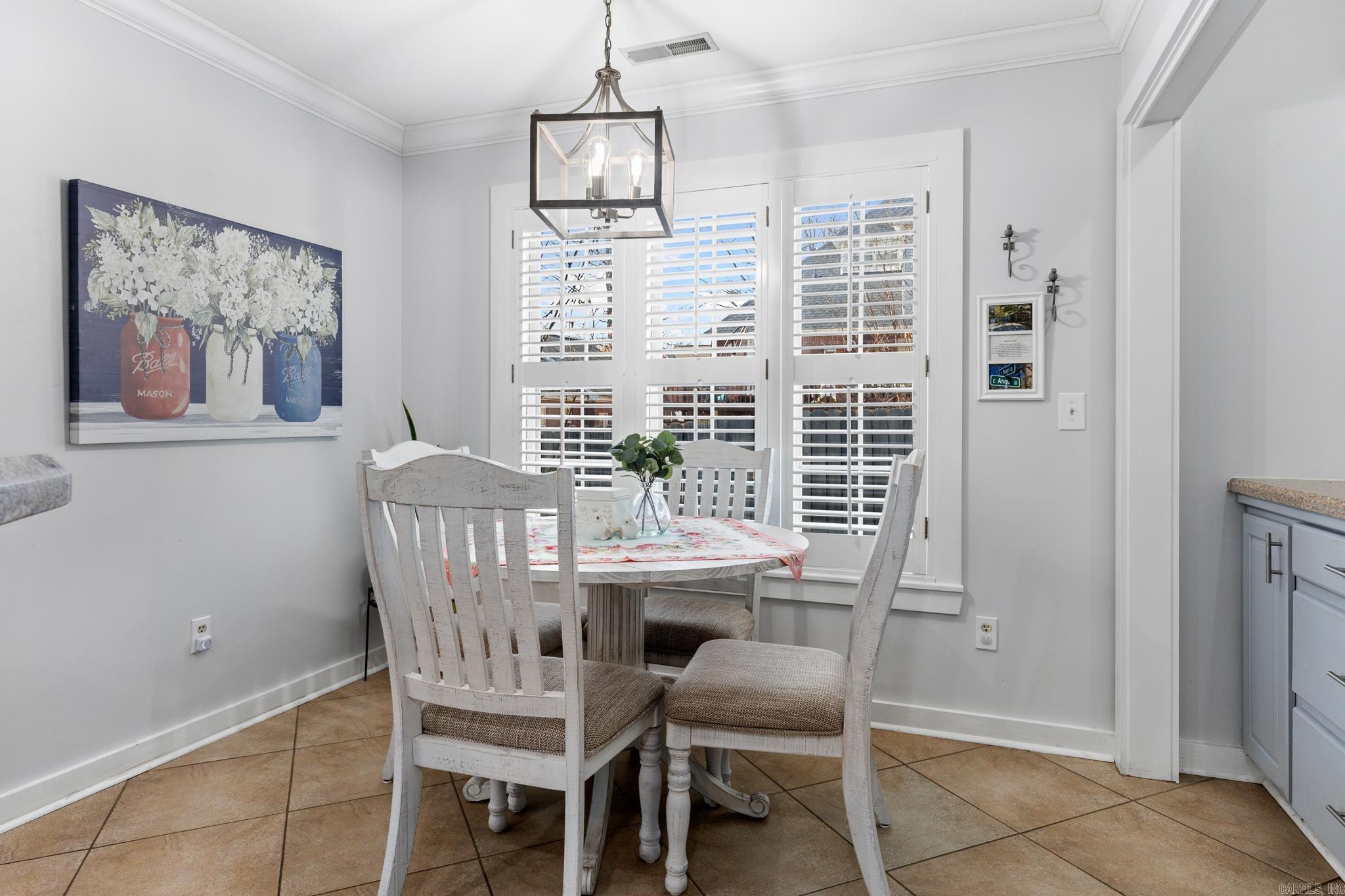 2718 Taylor  Harrison, AR