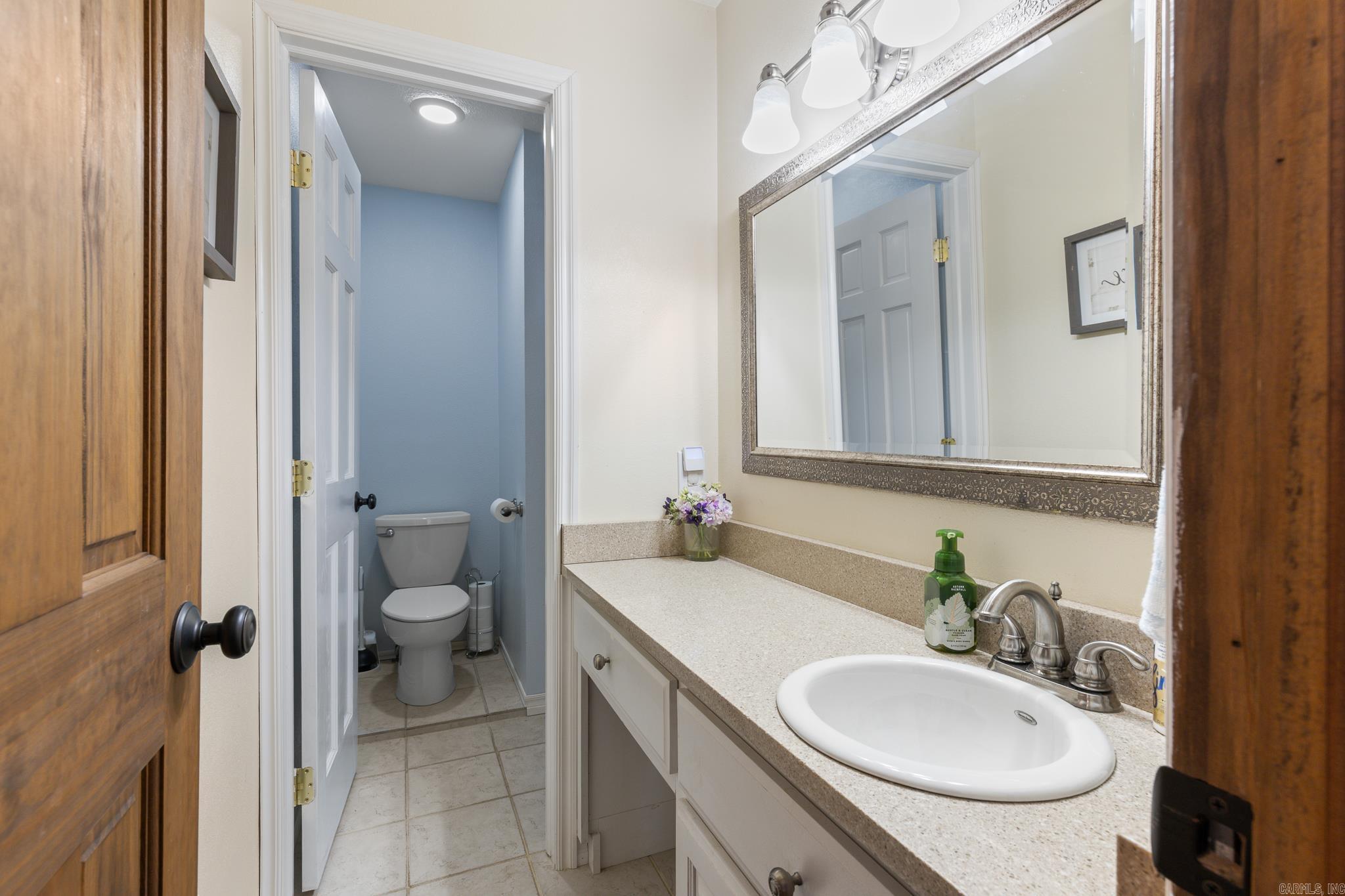 2718 Taylor  Harrison, AR