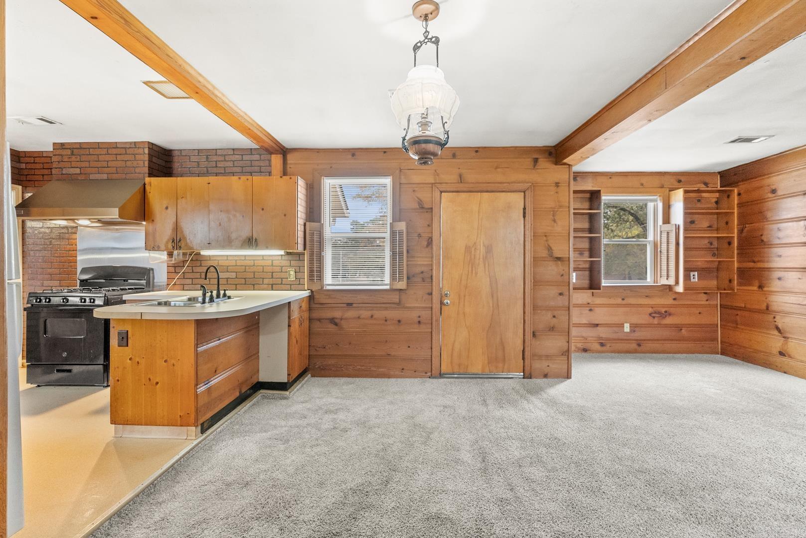 3417 N Cedar  North Little Rock, AR