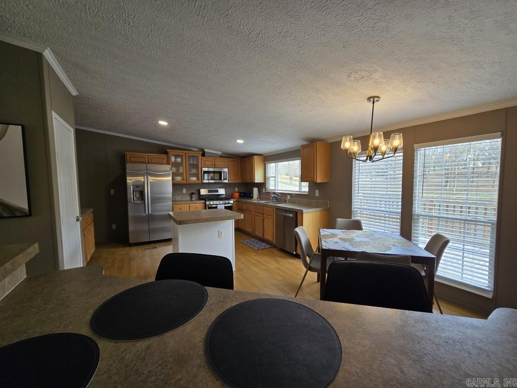 911 County Road 744  Colt, AR