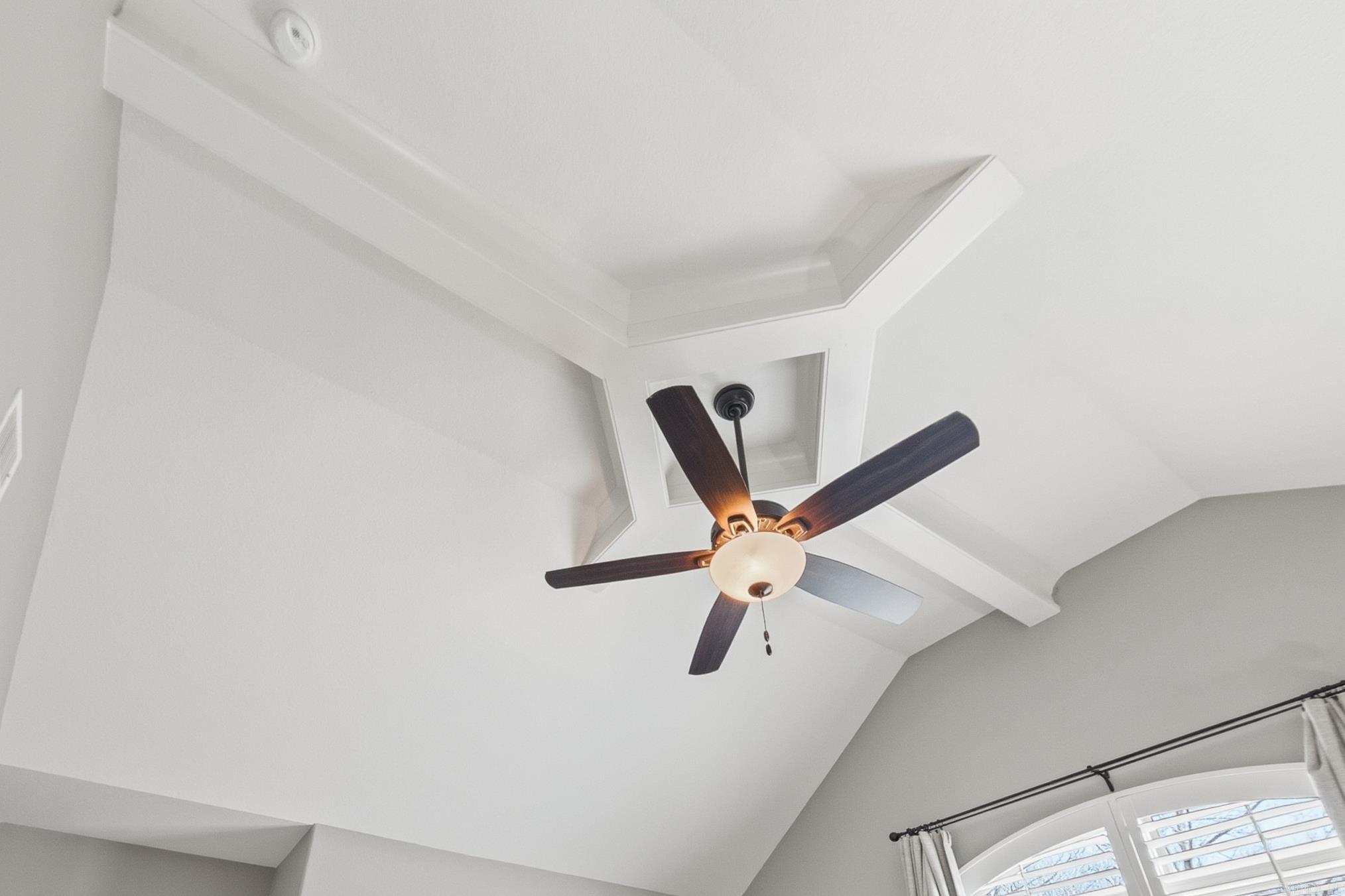 205 Lake Valley  Maumelle, AR