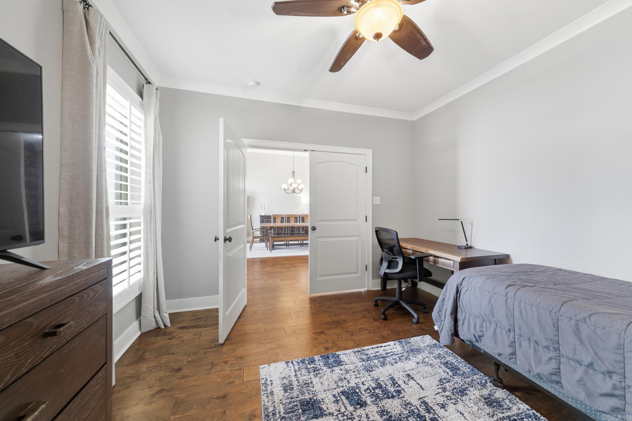 205 Lake Valley  Maumelle, AR