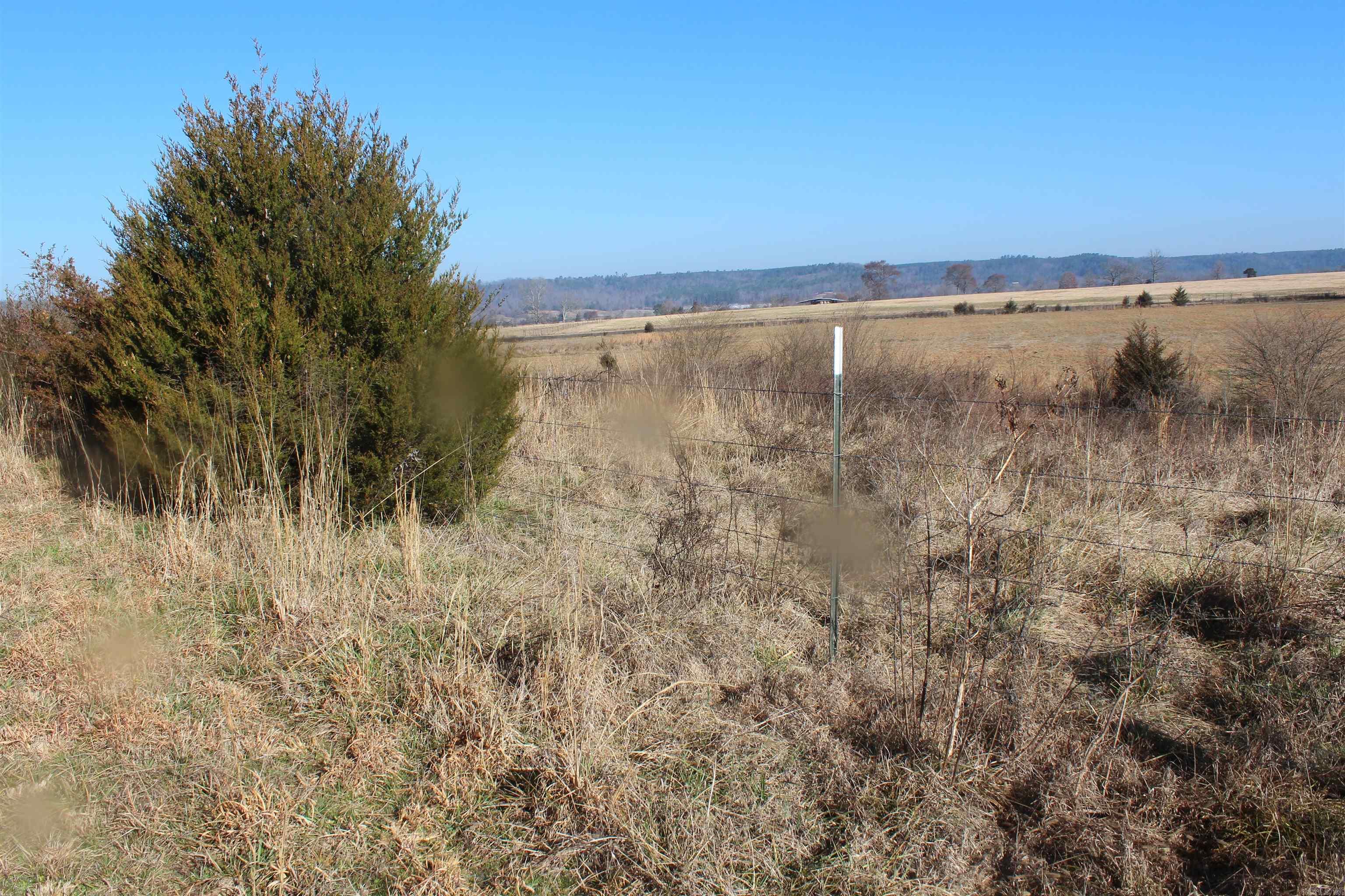 230 Ceder Creek Rd  Center Ridge, AR