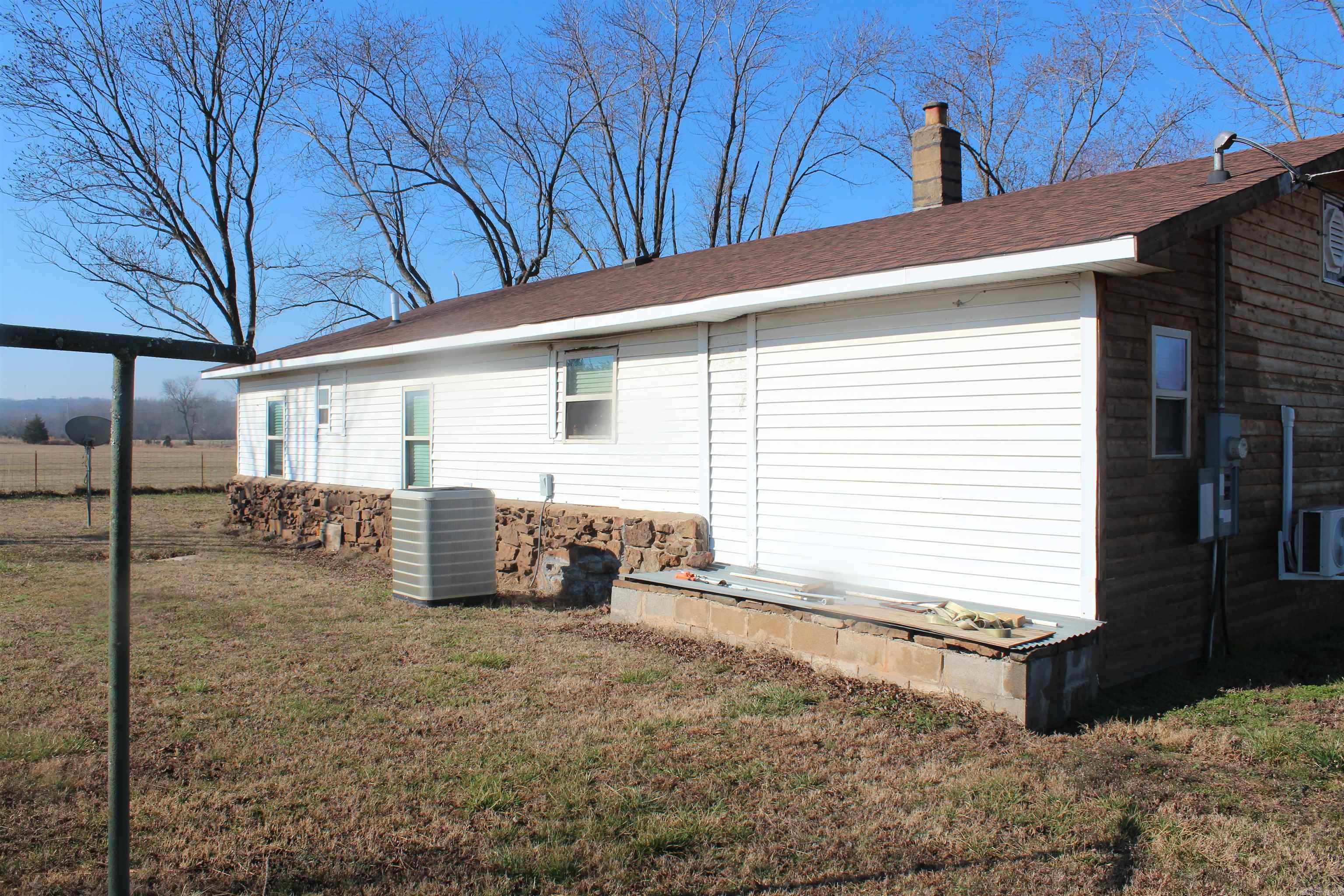 230 Ceder Creek Rd  Center Ridge, AR