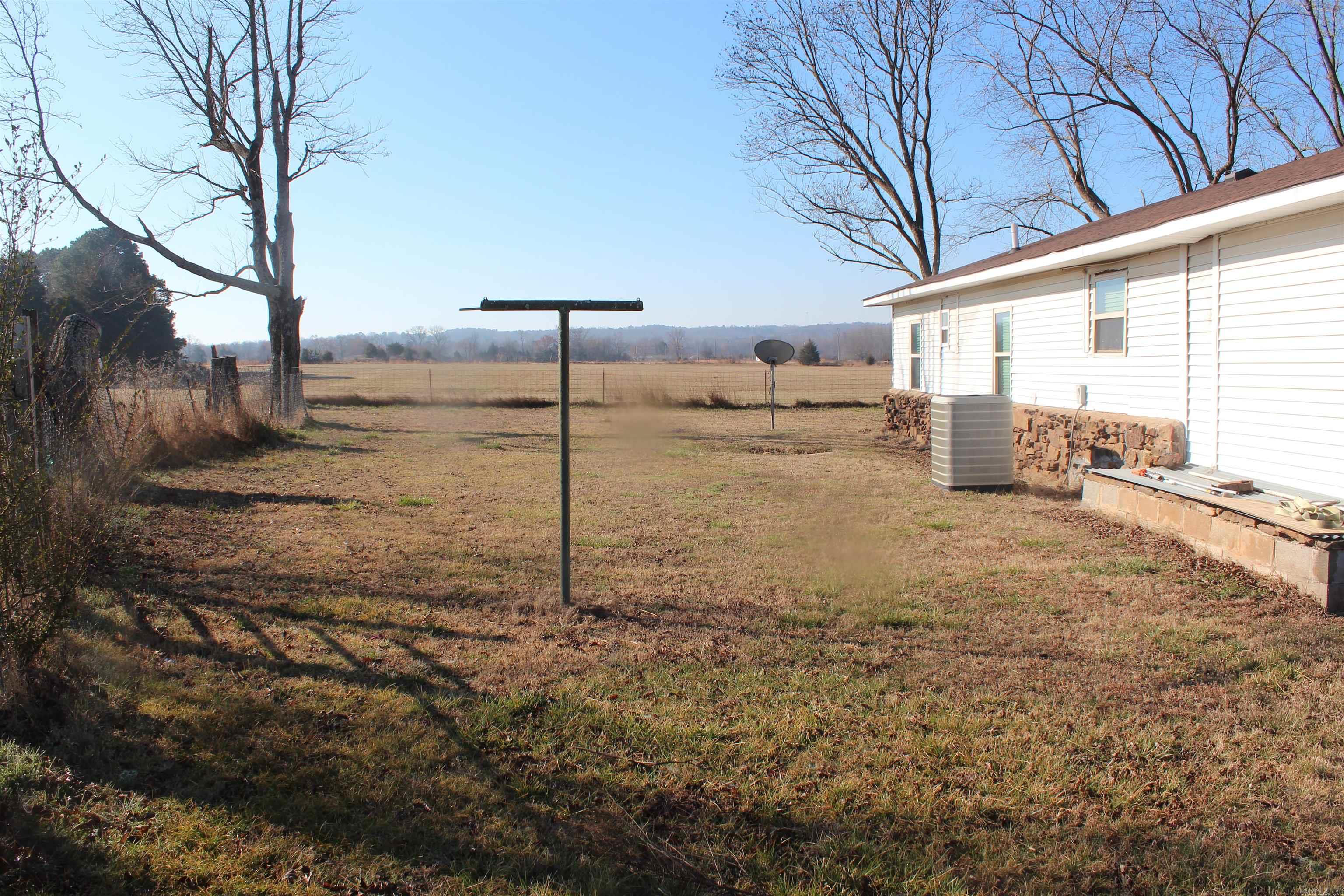 230 Ceder Creek Rd  Center Ridge, AR