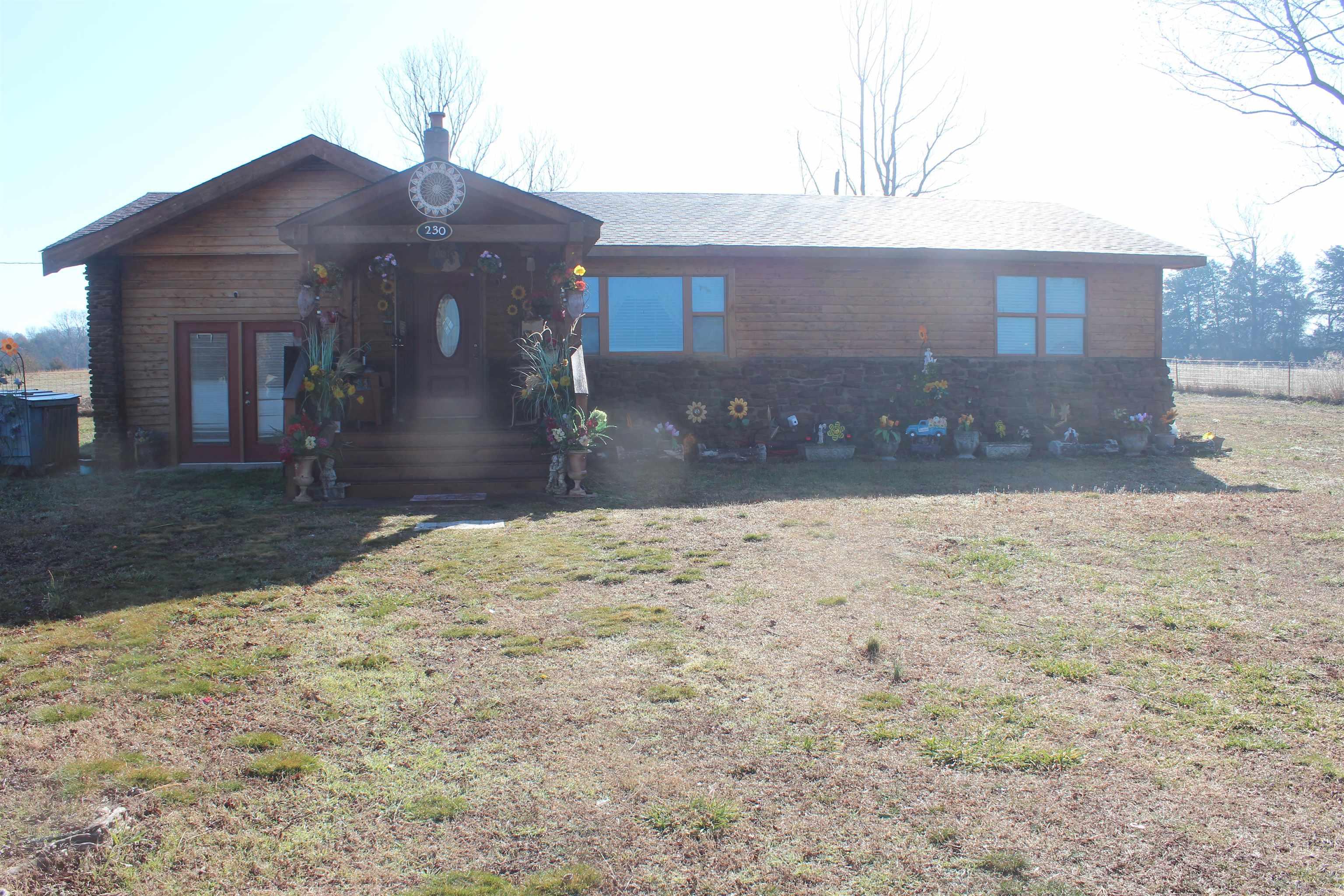 230 Ceder Creek Rd  Center Ridge, AR