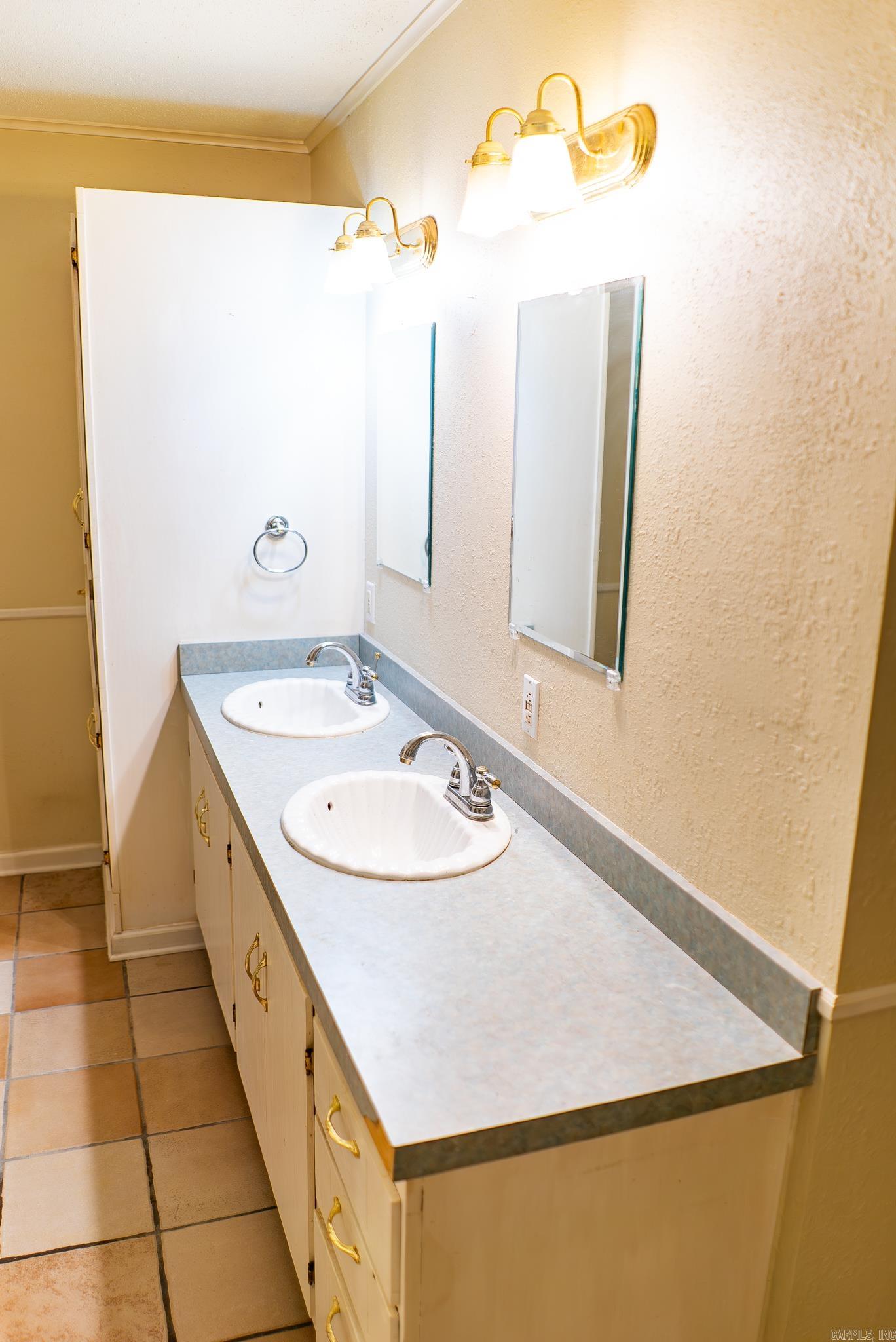 1503 172  Monticello, AR