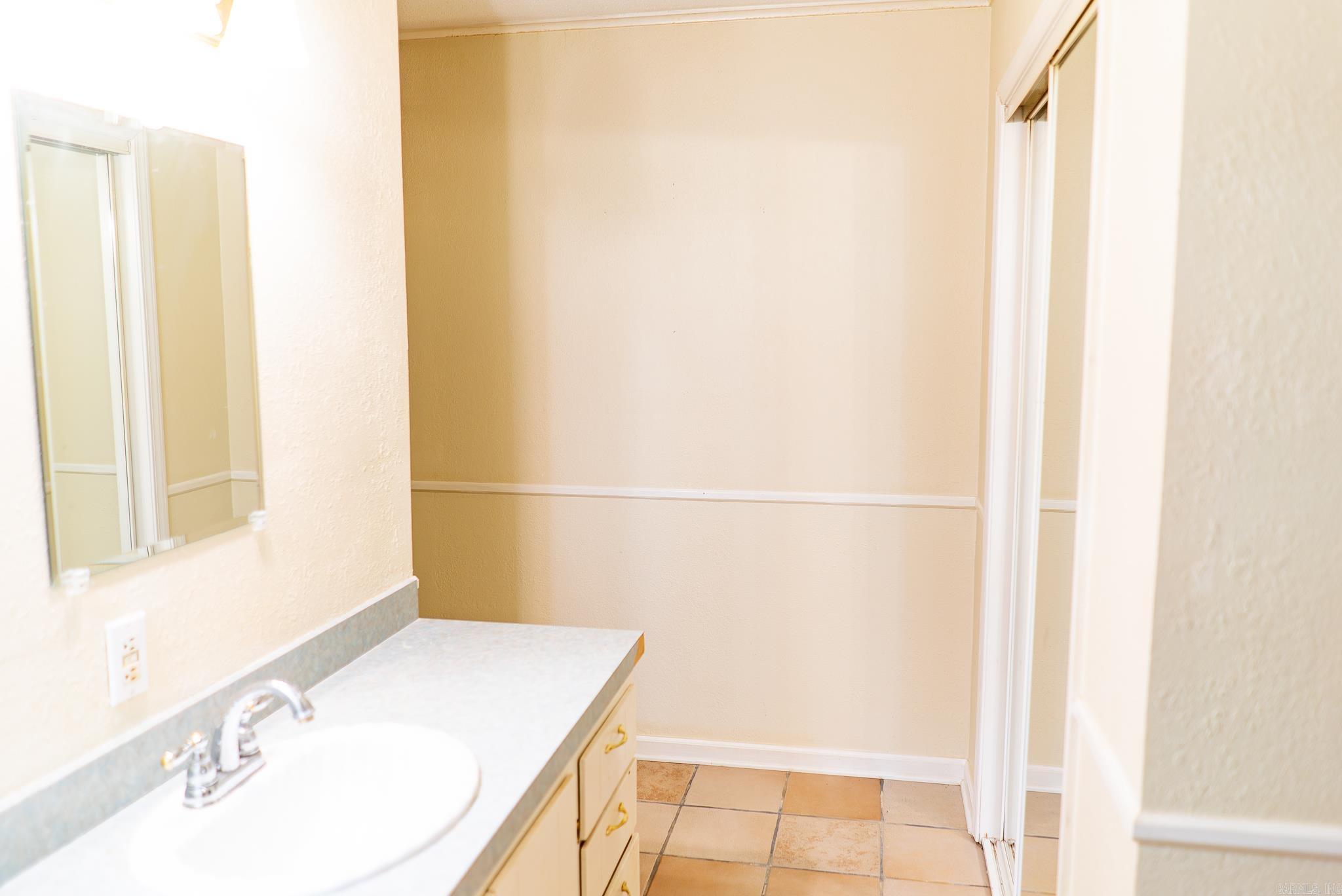 1503 172  Monticello, AR