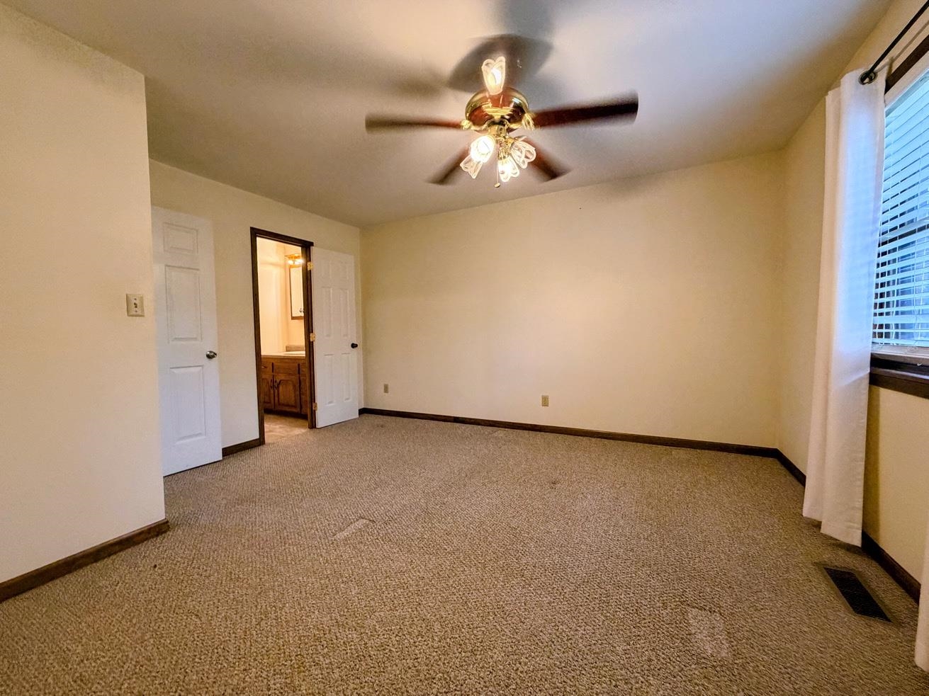 201 Topaz  Horseshoe Bend, AR