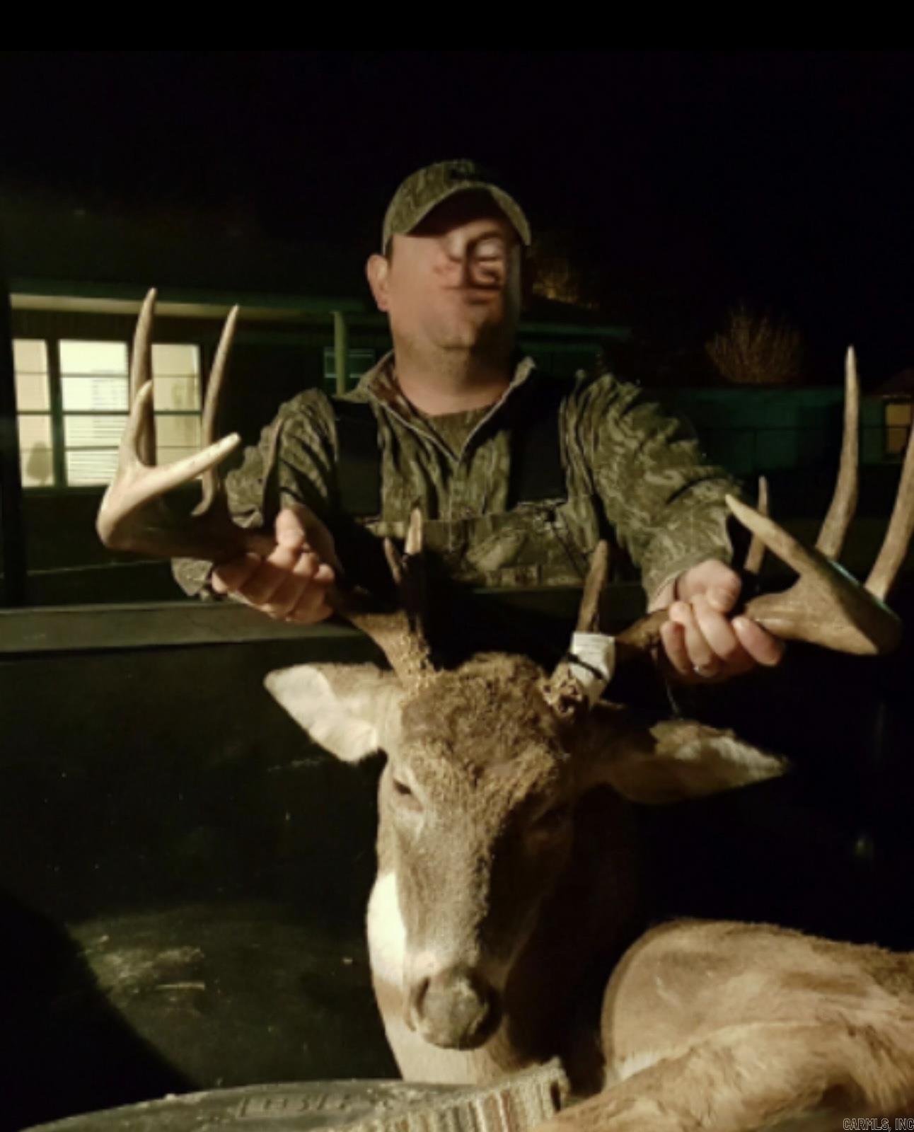 000 CR 884  Augusta, AR