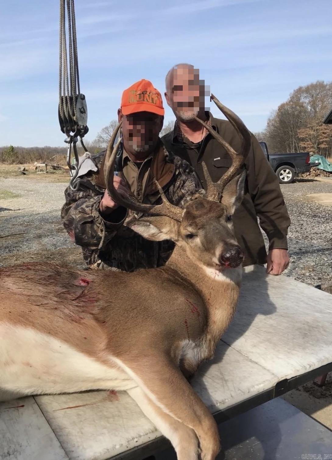 000 CR 884  Augusta, AR