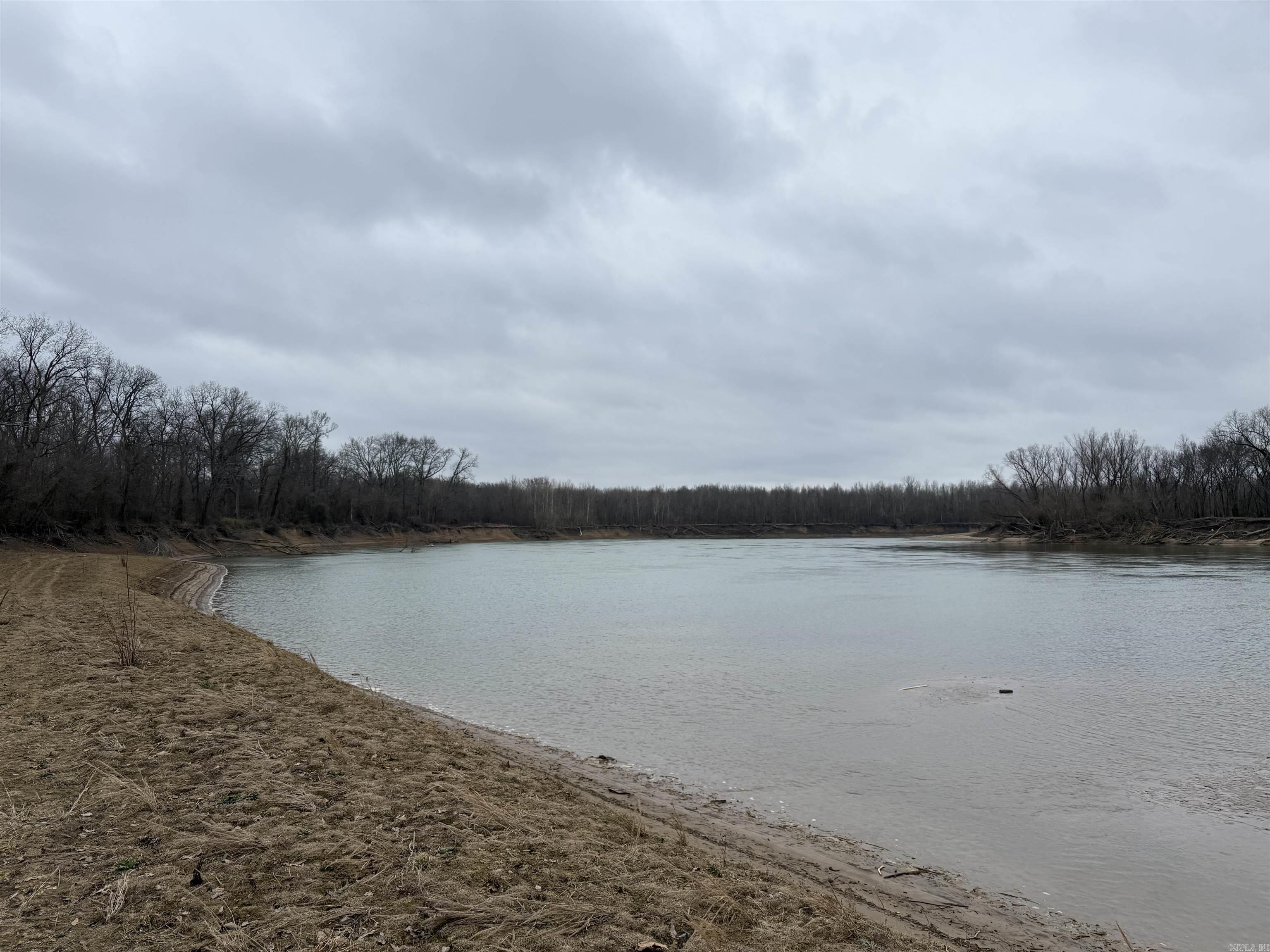 000 CR 884  Augusta, AR