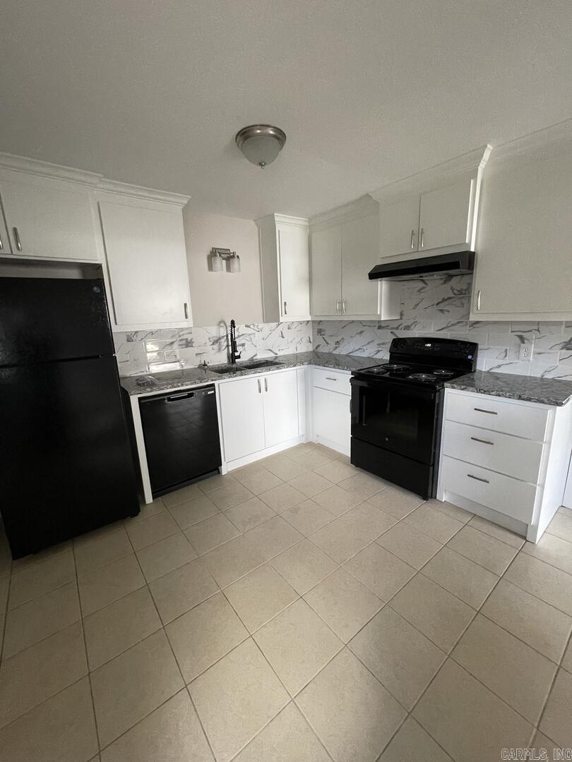 1215 Fairview  Lonoke, AR