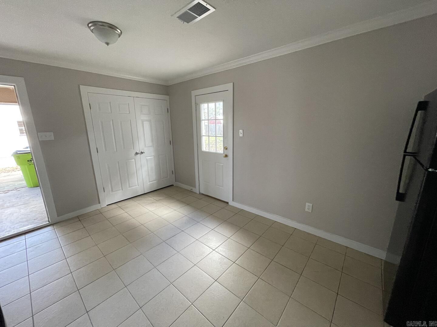 1215 Fairview  Lonoke, AR