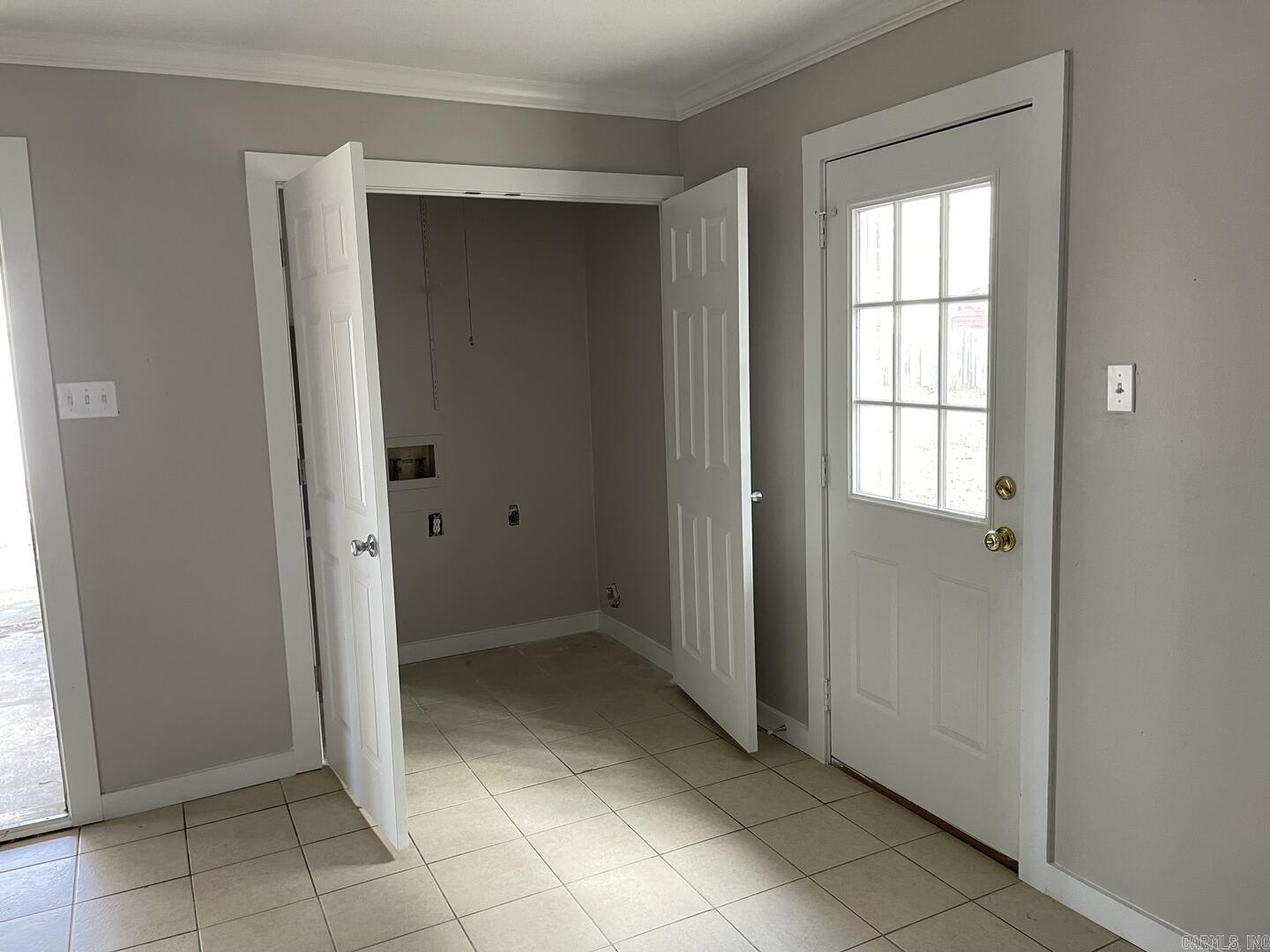 1215 Fairview  Lonoke, AR