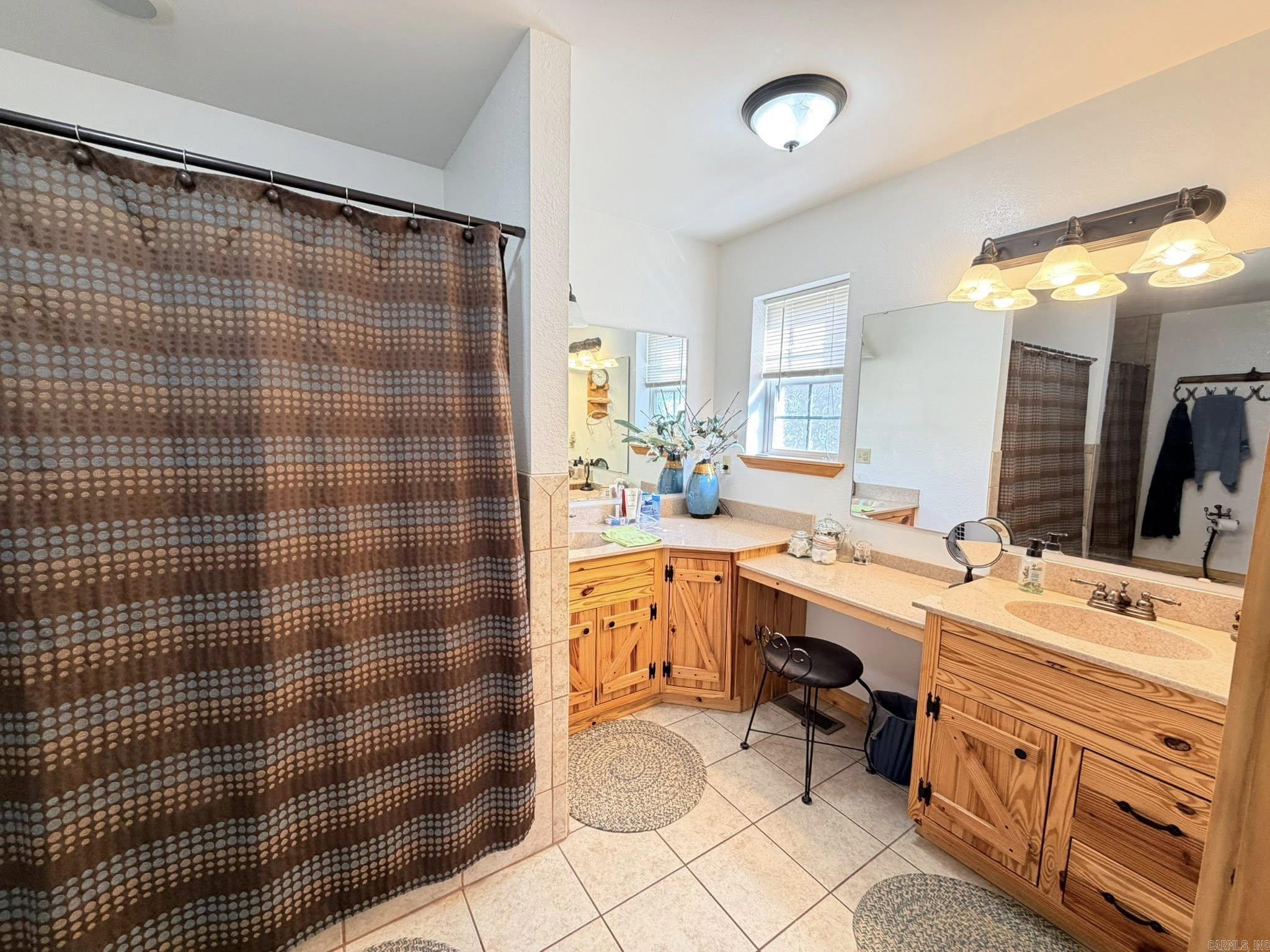 2096 QMC Road  Mountain View, AR