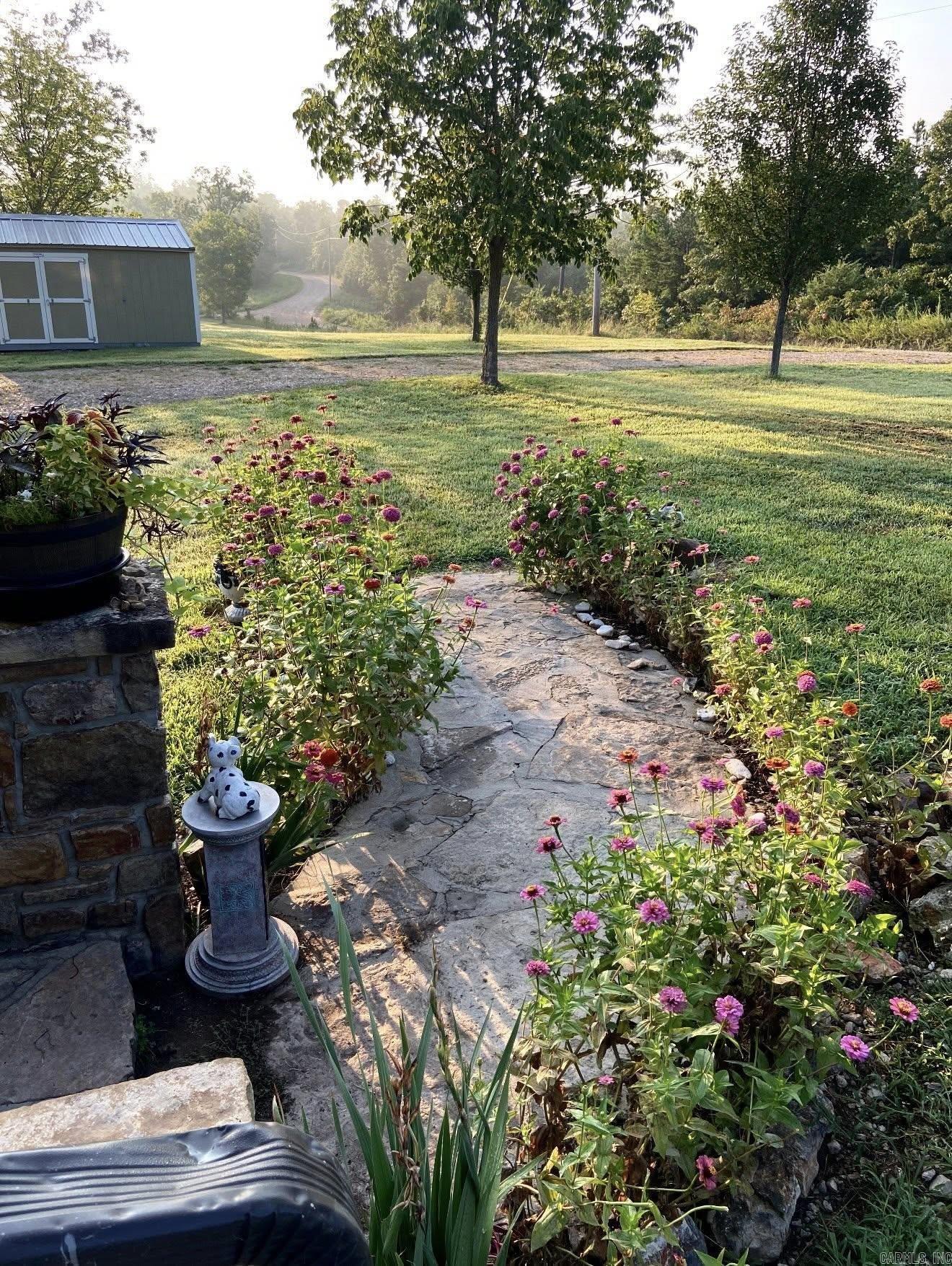 2096 QMC Road  Mountain View, AR