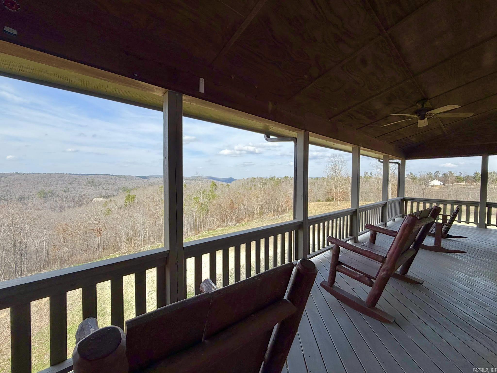 2096 QMC Road  Mountain View, AR