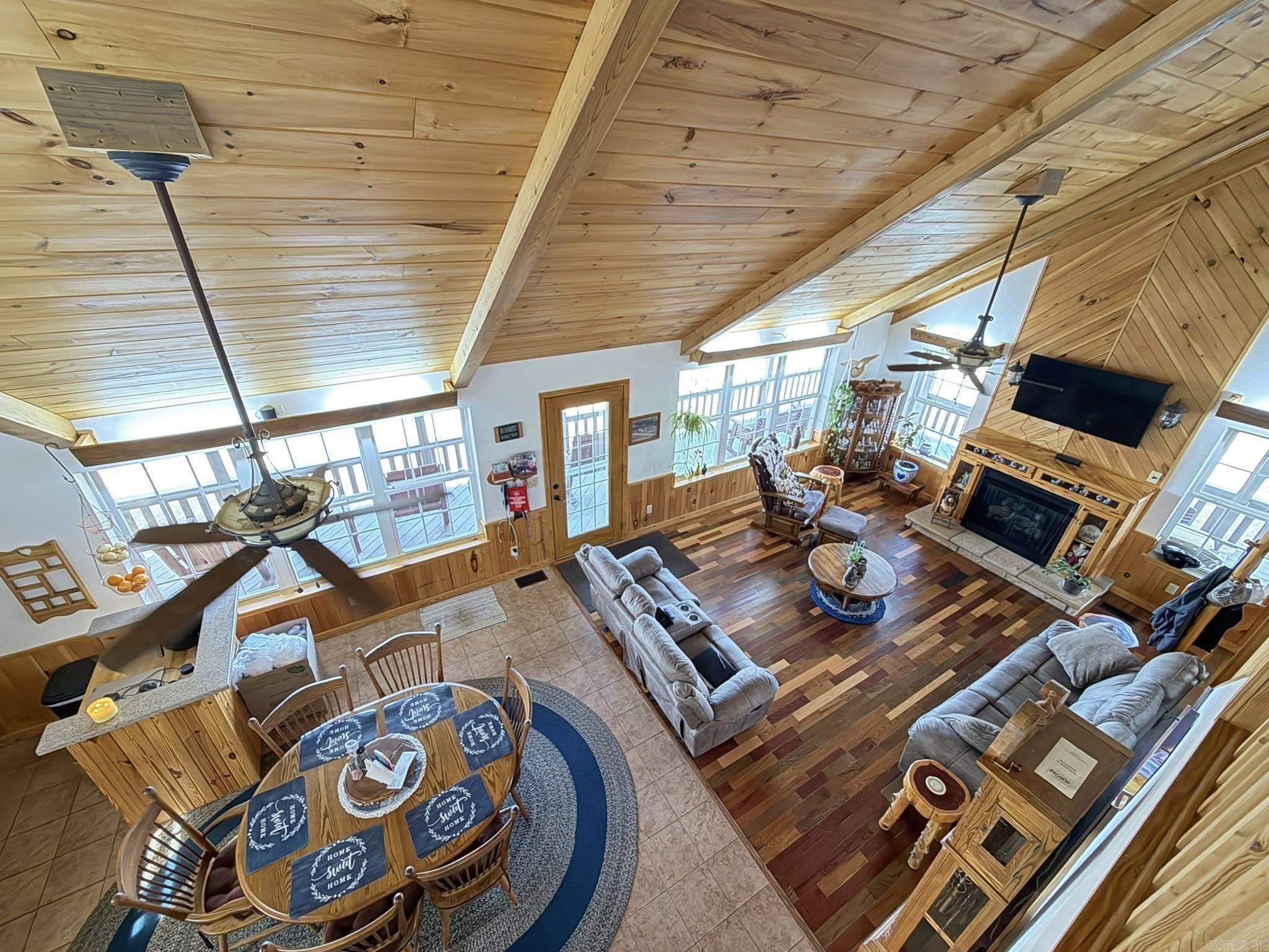 2096 QMC Road  Mountain View, AR