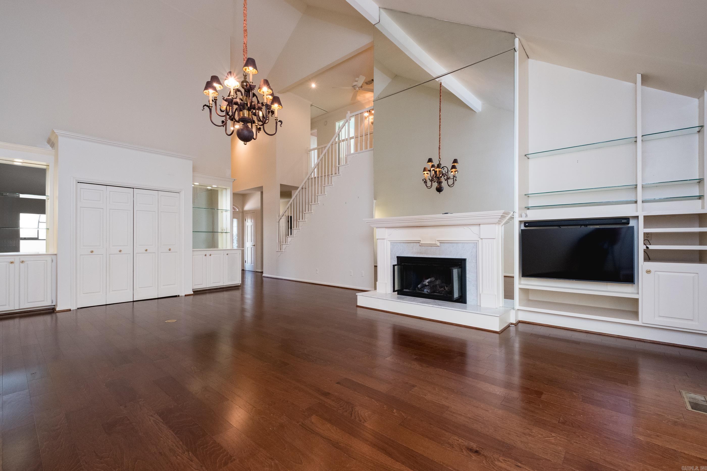 801 Pleasant Valley  Little Rock, AR