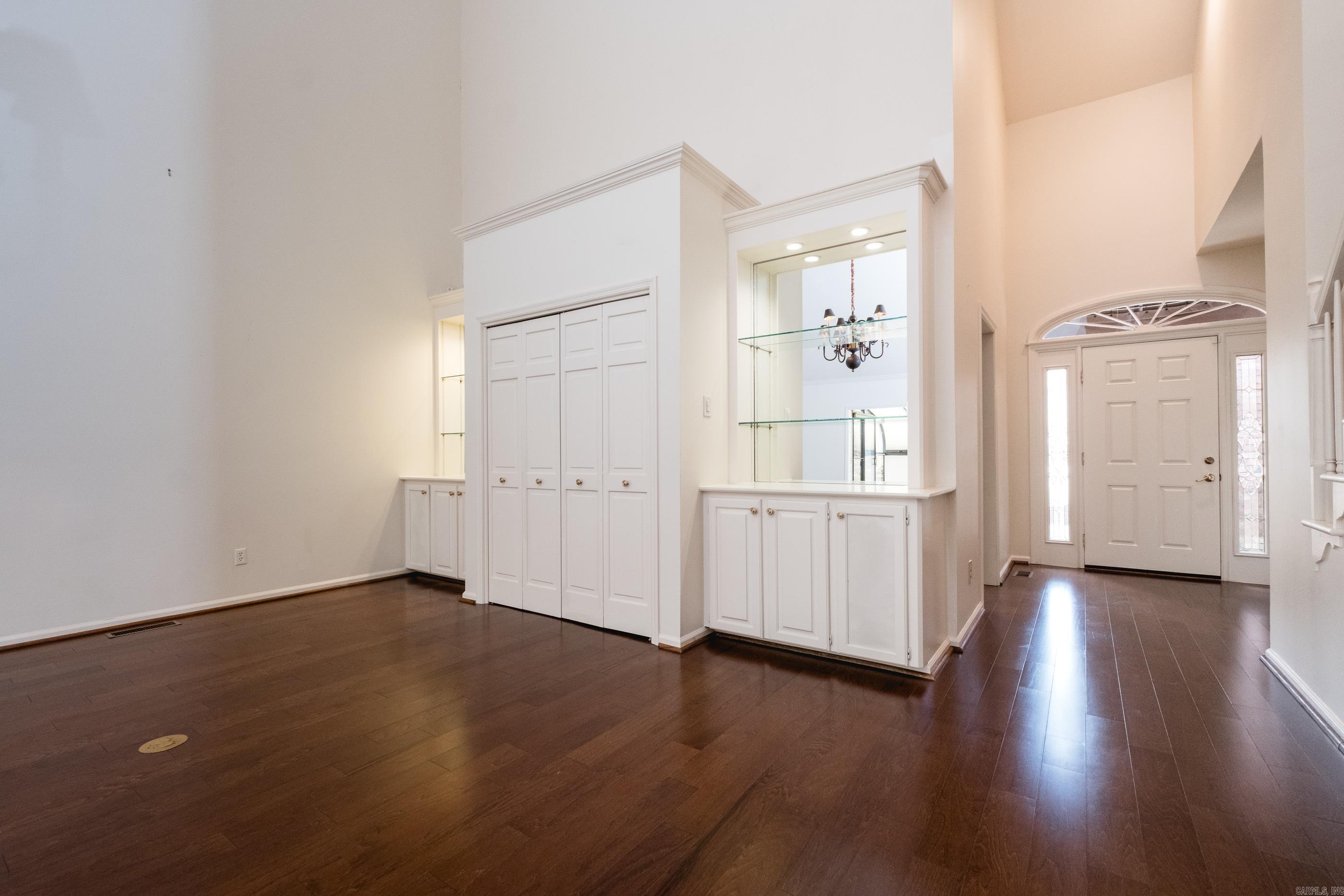 801 Pleasant Valley  Little Rock, AR