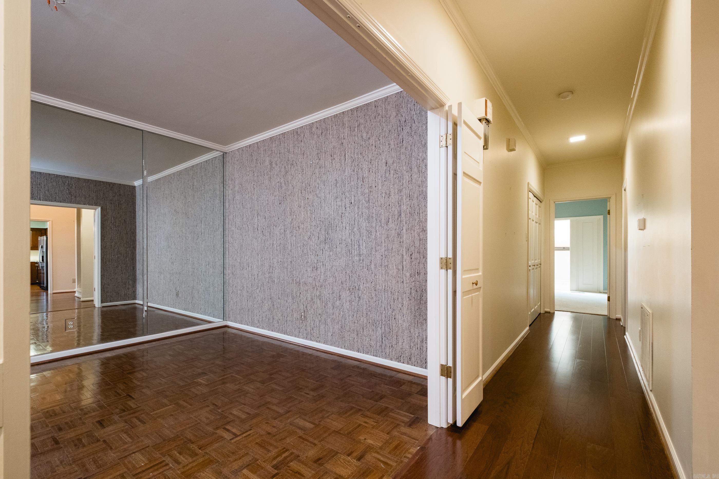 801 Pleasant Valley  Little Rock, AR