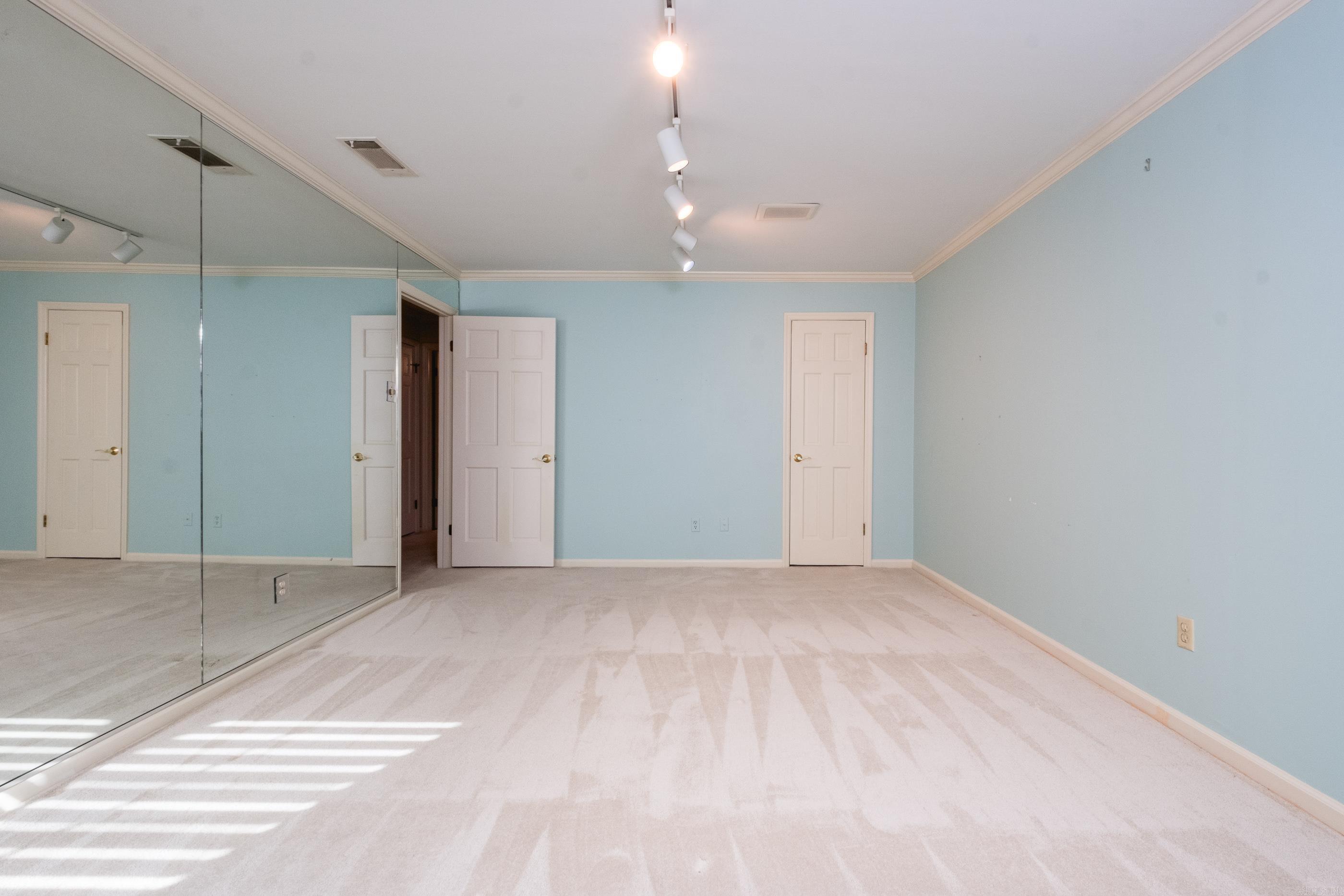 801 Pleasant Valley  Little Rock, AR