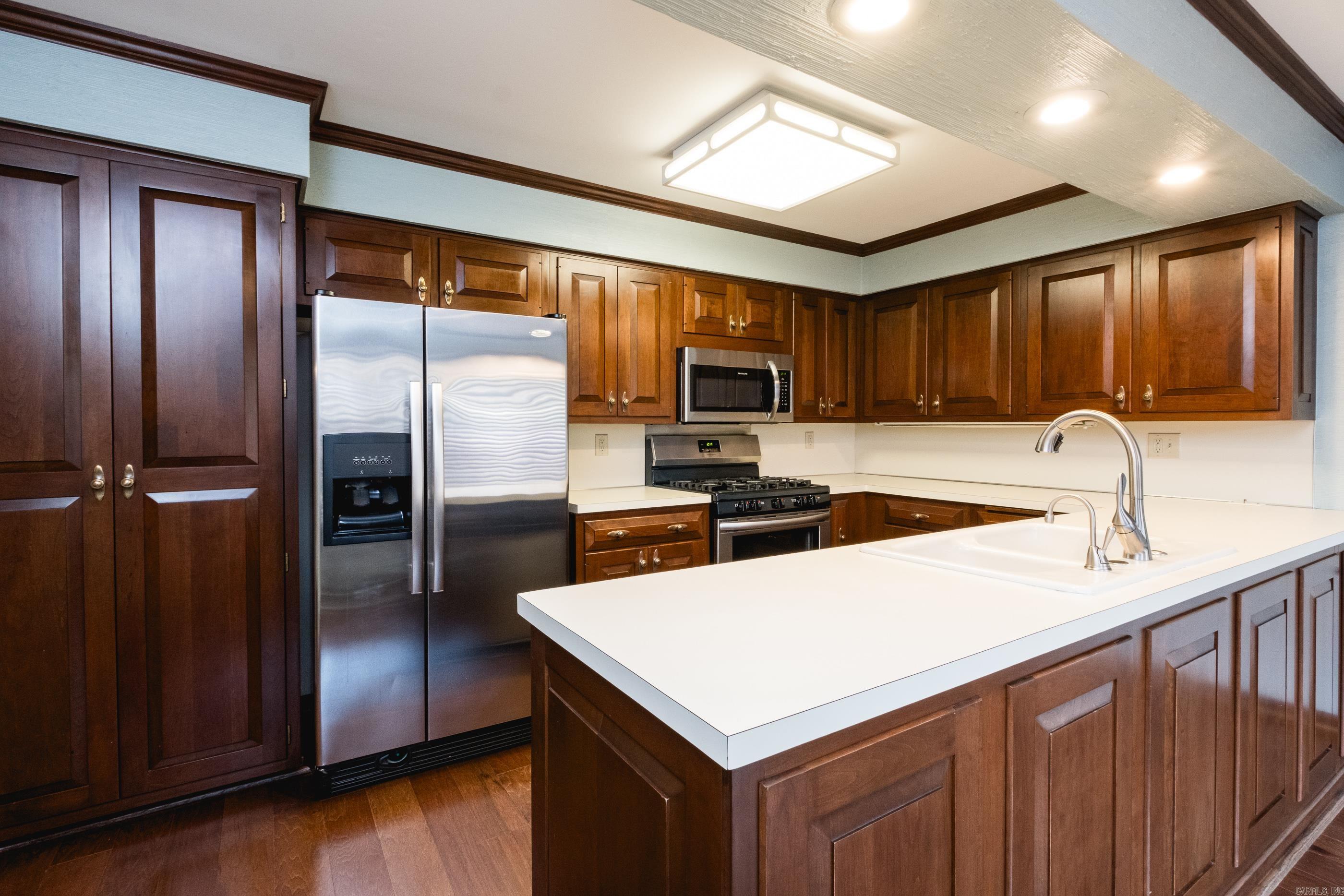 801 Pleasant Valley  Little Rock, AR