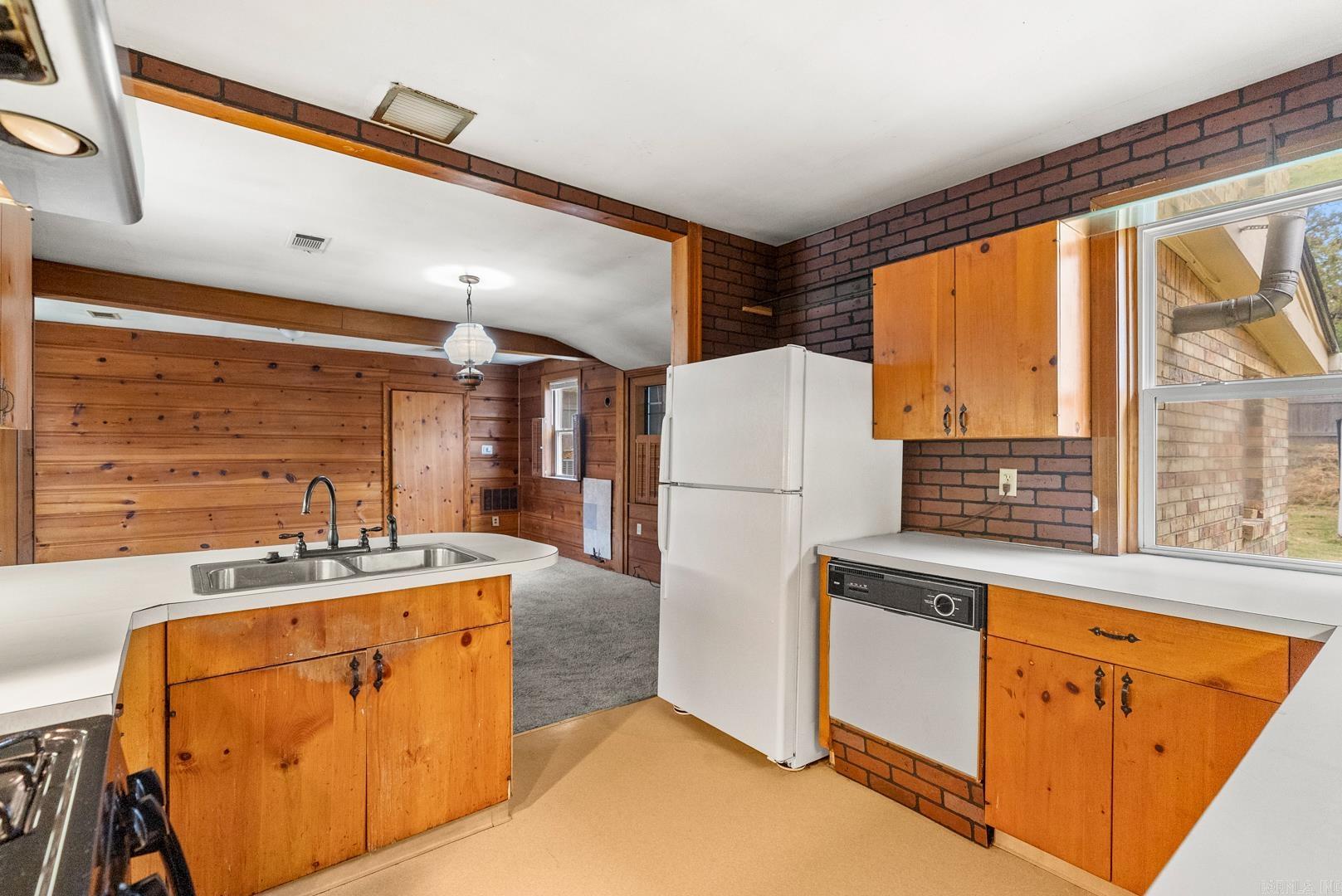 3417 N Cedar  North Little Rock, AR