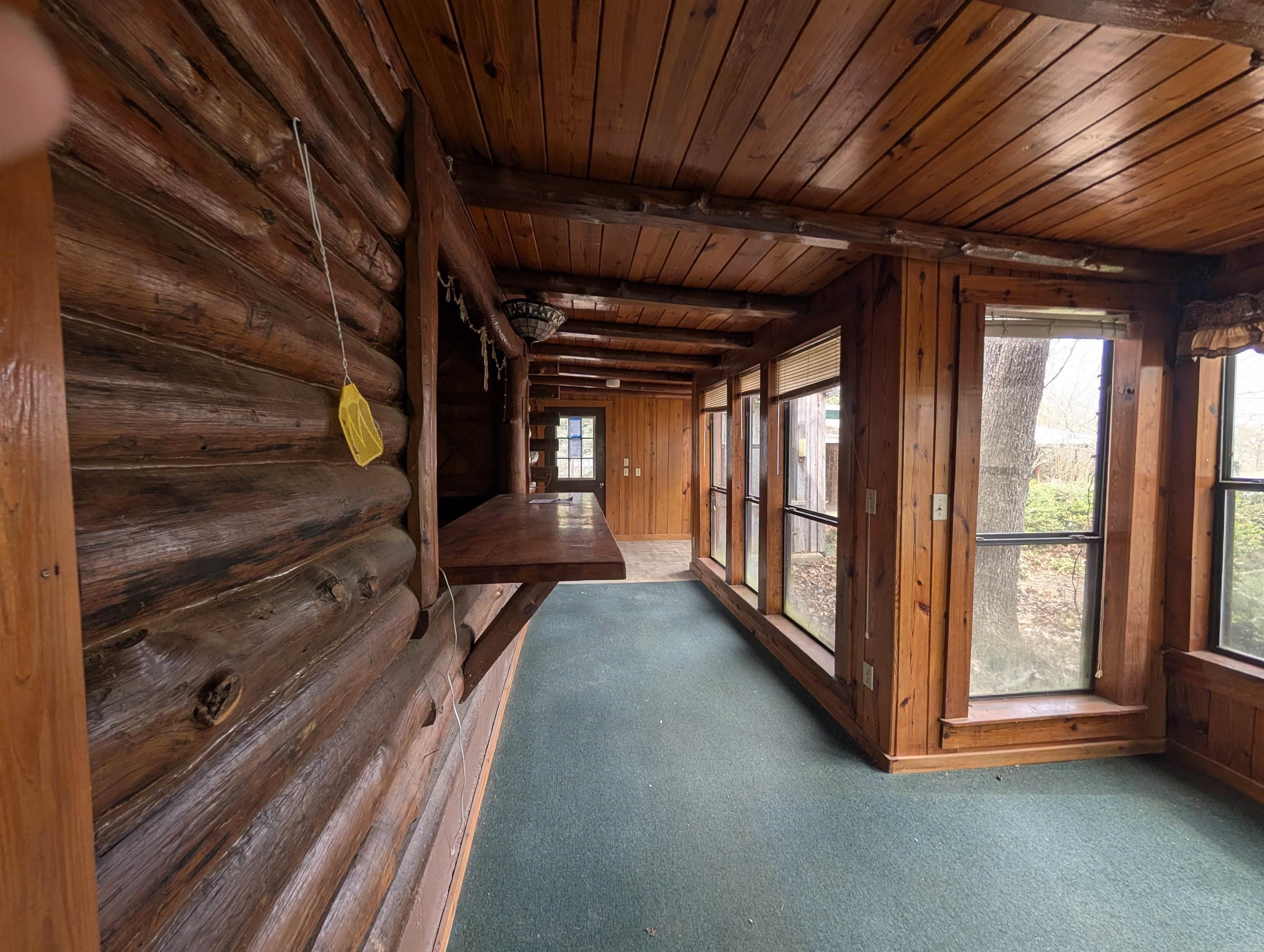 910 Polk Road 62  Mena, AR