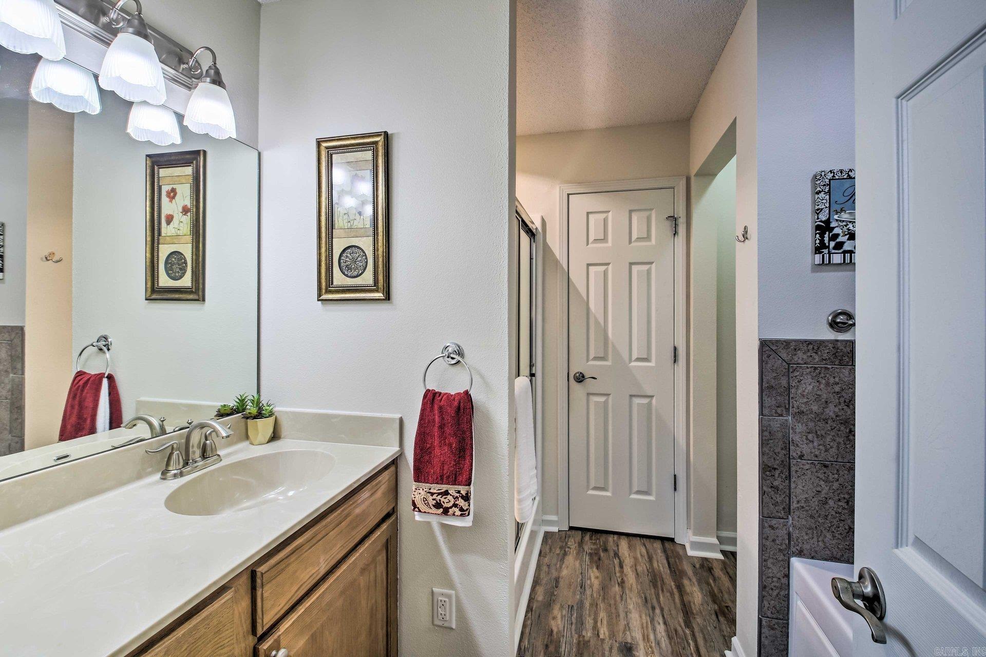 11 Rubi Cir  Hot Springs Village, AR